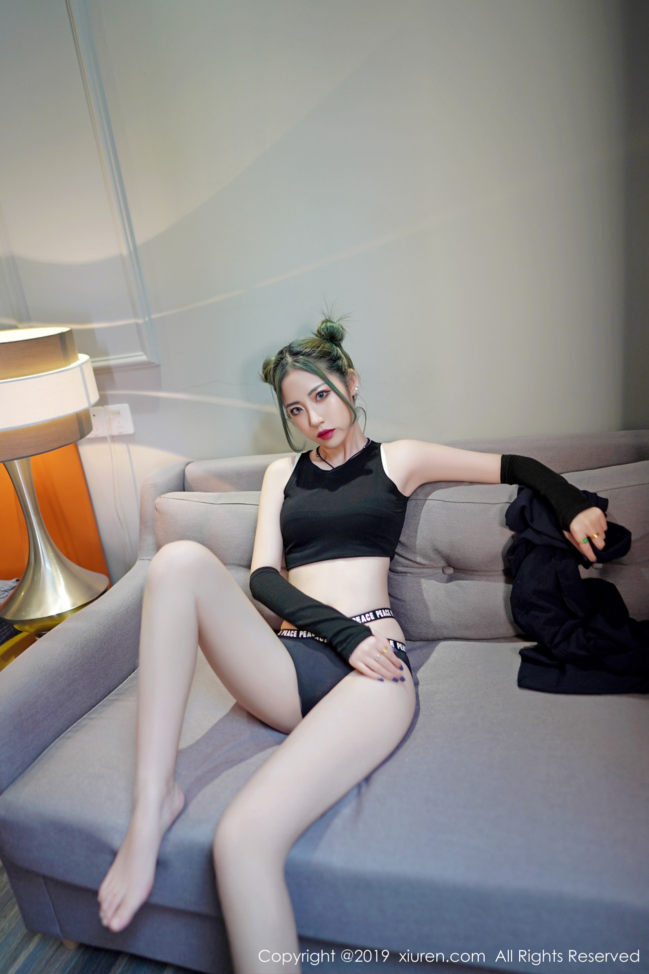 图片[24]-[Xiuren秀人网]XR20190826N01644 2019.08.26 No.1644 欣长的美腿笔直光滑 贾诗晗[50+1P] – 速更版-美库
