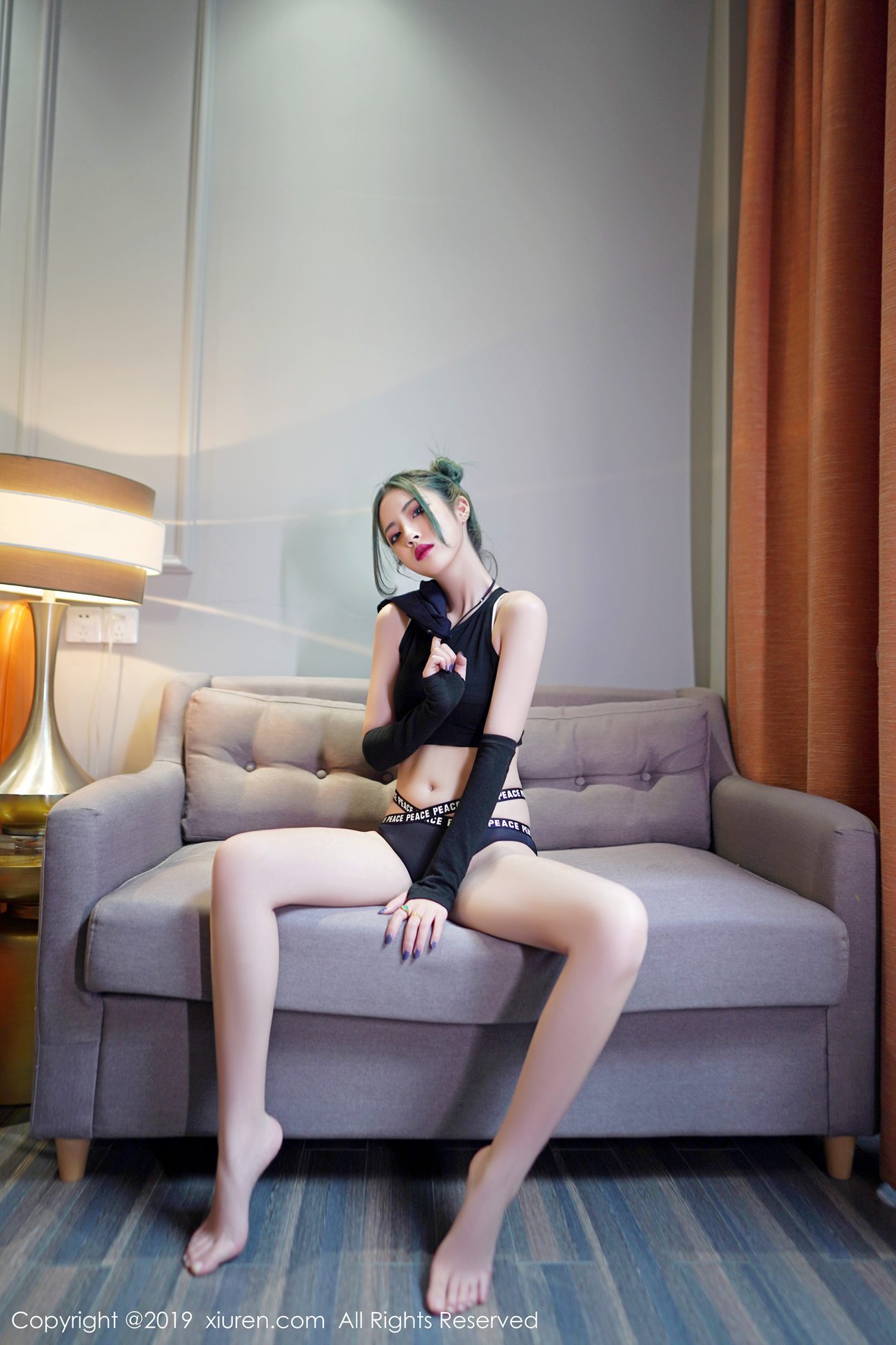 图片[27]-[Xiuren秀人网]XR20190826N01644 2019.08.26 No.1644 欣长的美腿笔直光滑 贾诗晗[50+1P] – 速更版-美库