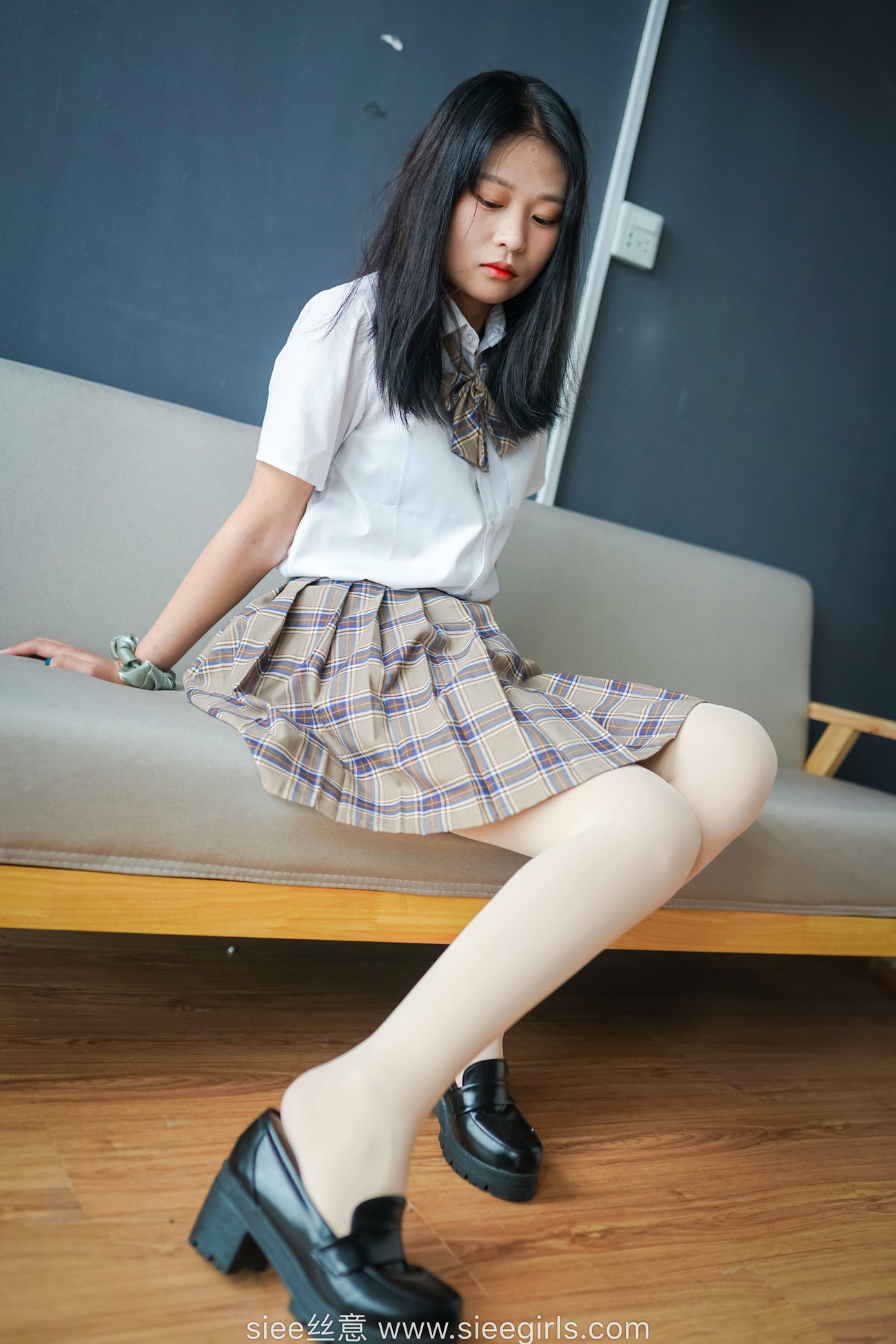 图片[20]-[SIEE丝意]NO.472 文文 小皮鞋学生装 厚肉丝[65P] – 速更版-美库
