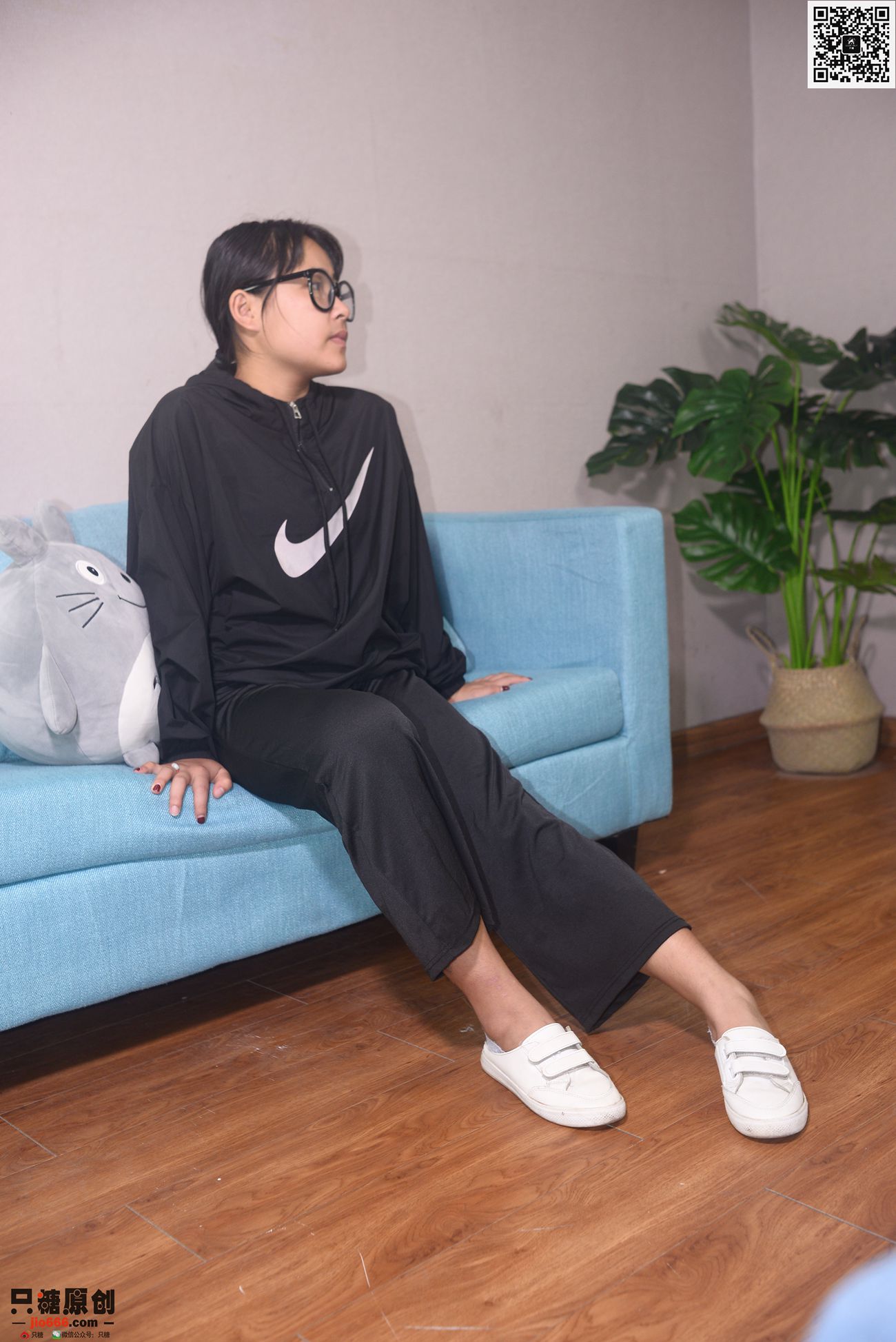 图片[48]-[只糖棉袜]NO.283 小惠 我的城市从不下雪[147P] – 速更版-美库