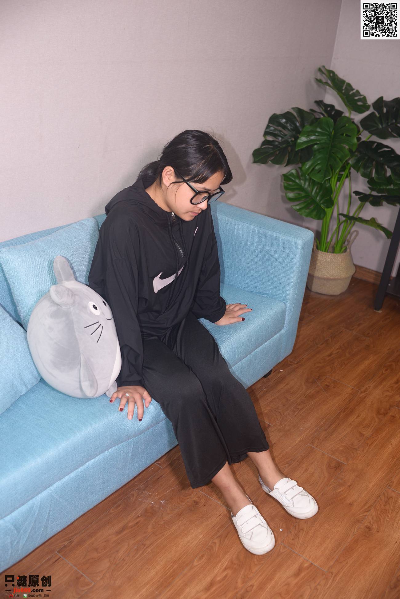 图片[52]-[只糖棉袜]NO.283 小惠 我的城市从不下雪[147P] – 速更版-美库