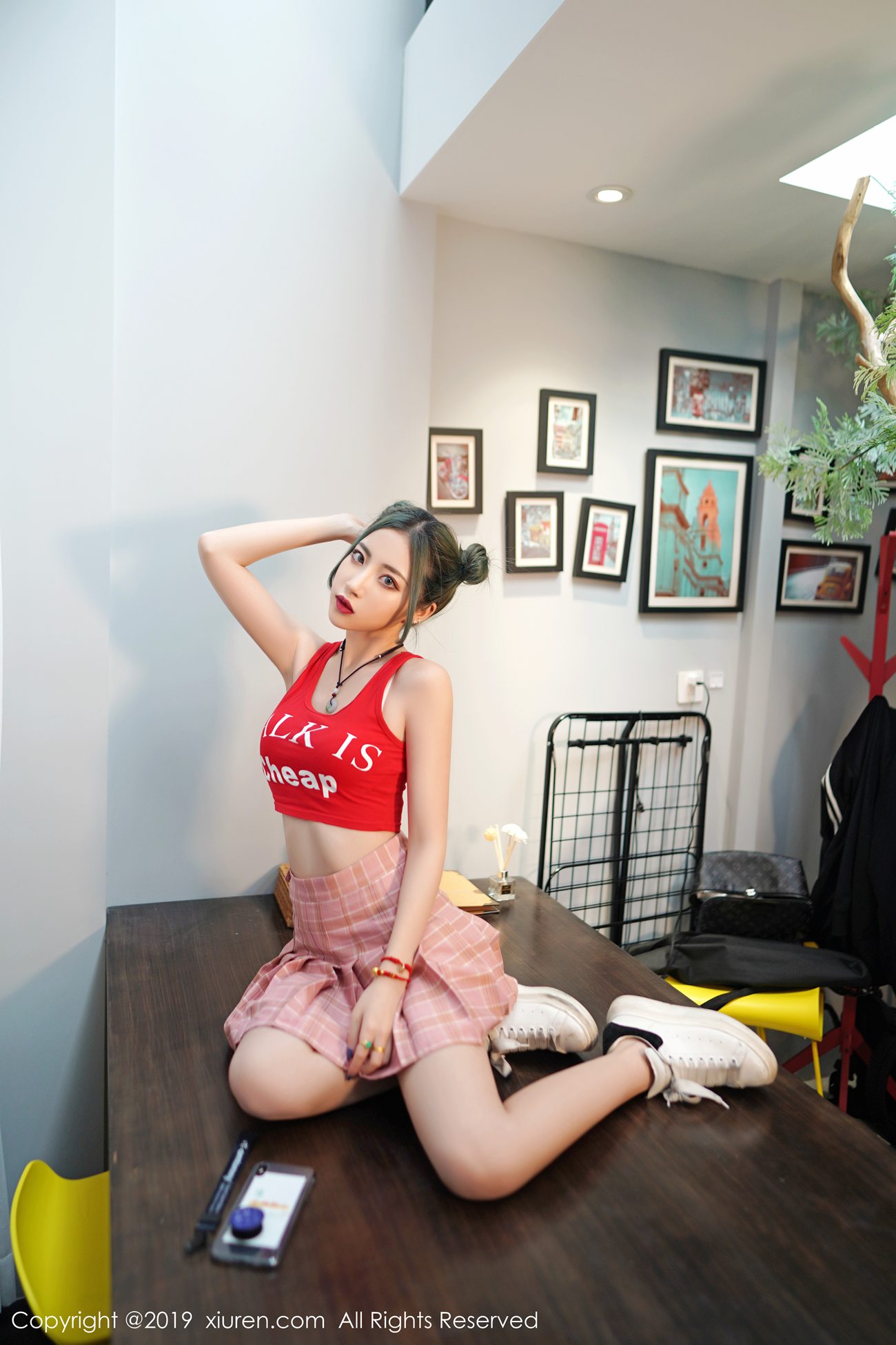 图片[27]-[Xiuren秀人网]XR20190716N01550 2019.07.16 NO.1550 拥有清秀的容颜与曼妙的身材 贾诗晗[48+1P] – 速更版-美库