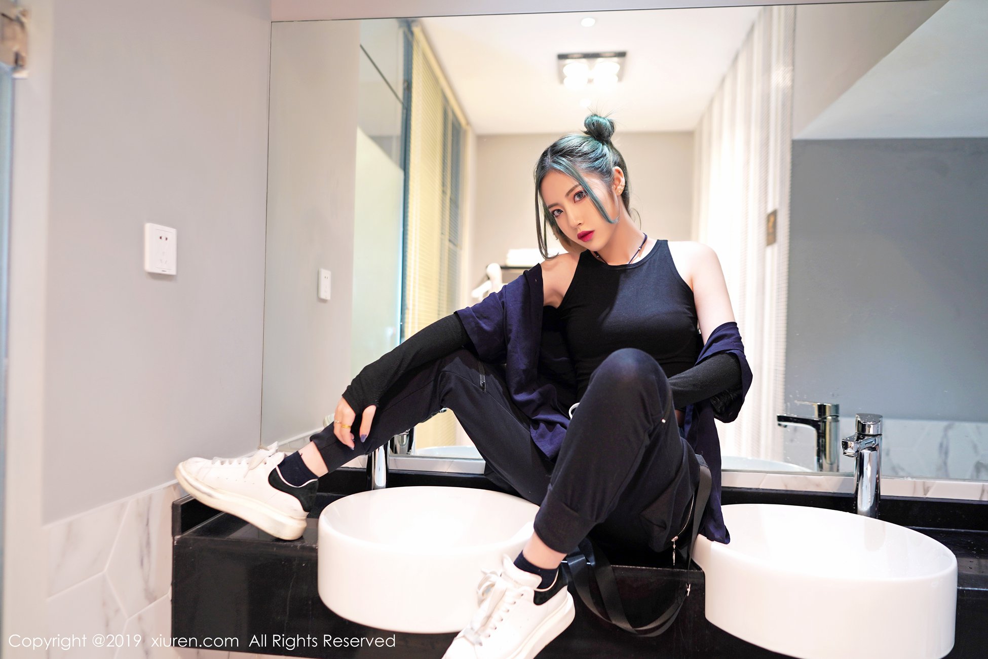 图片[45]-[Xiuren秀人网]XR20190716N01550 2019.07.16 NO.1550 拥有清秀的容颜与曼妙的身材 贾诗晗[48+1P] – 速更版-美库