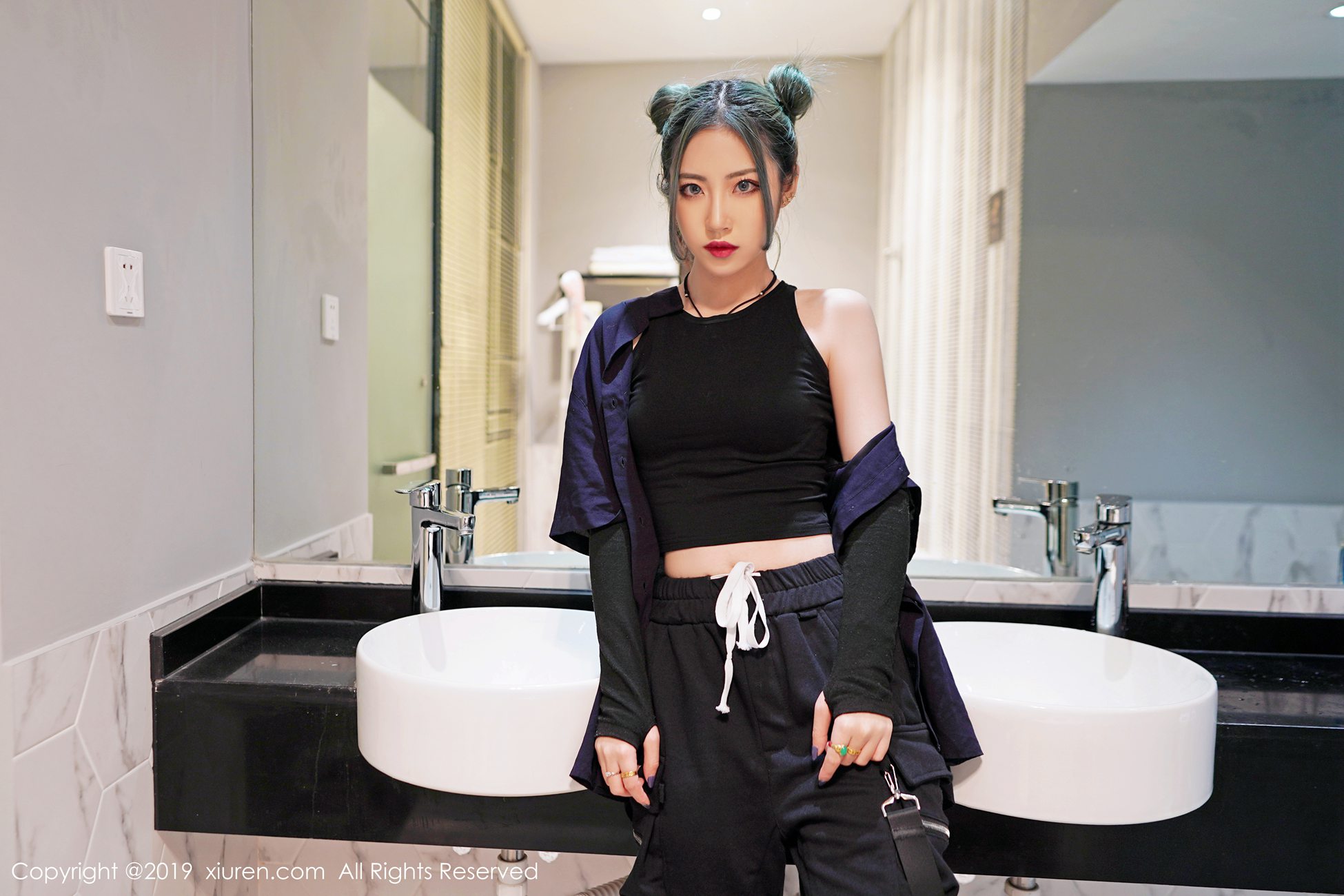 图片[48]-[Xiuren秀人网]XR20190716N01550 2019.07.16 NO.1550 拥有清秀的容颜与曼妙的身材 贾诗晗[48+1P] – 速更版-美库