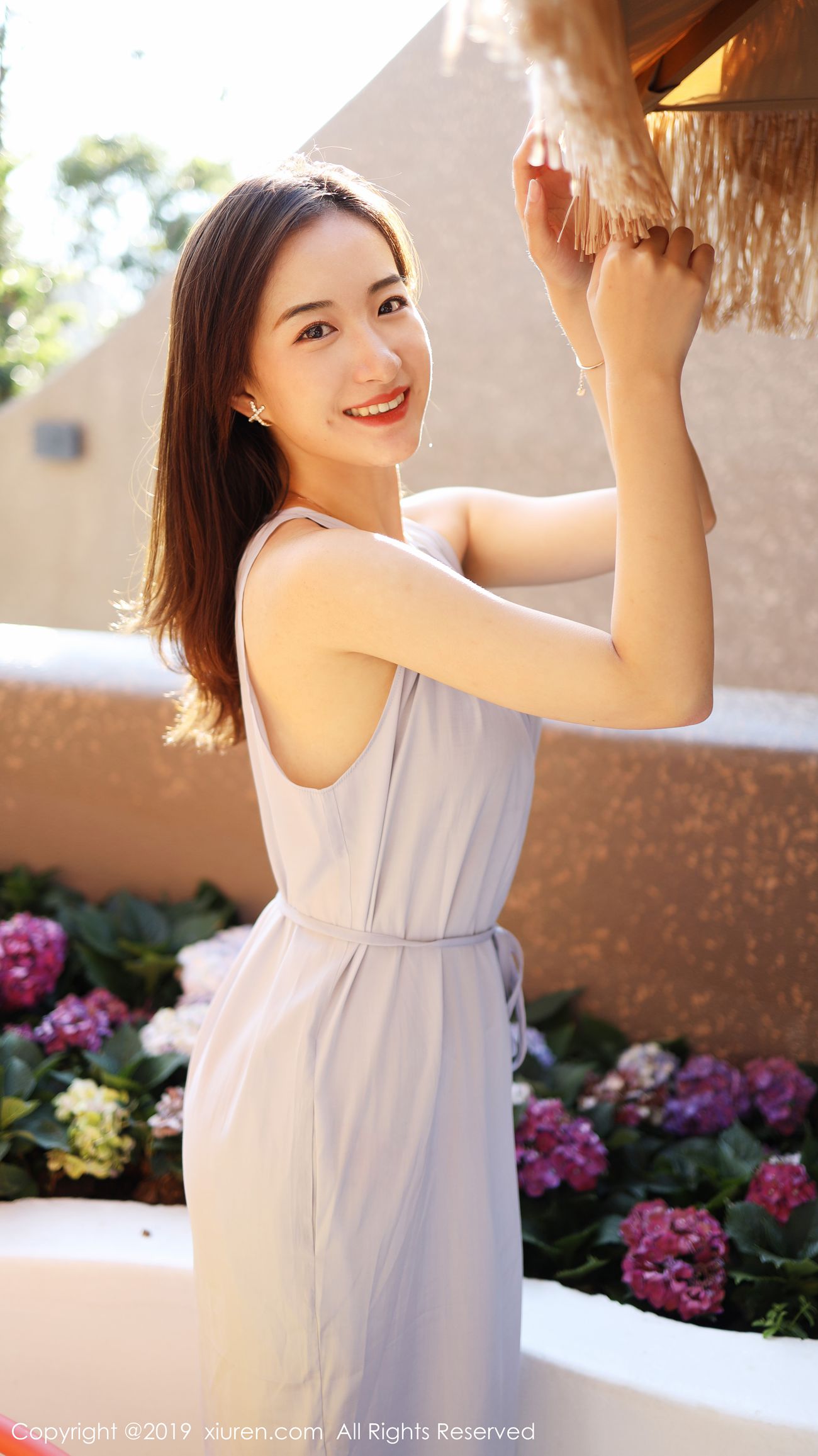 图片[50]-[Xiuren秀人网]XR20190902N01660 2019.09.02 NO.1660 清新甜美风格 艺儿拿铁[57+1P] – 速更版-美库