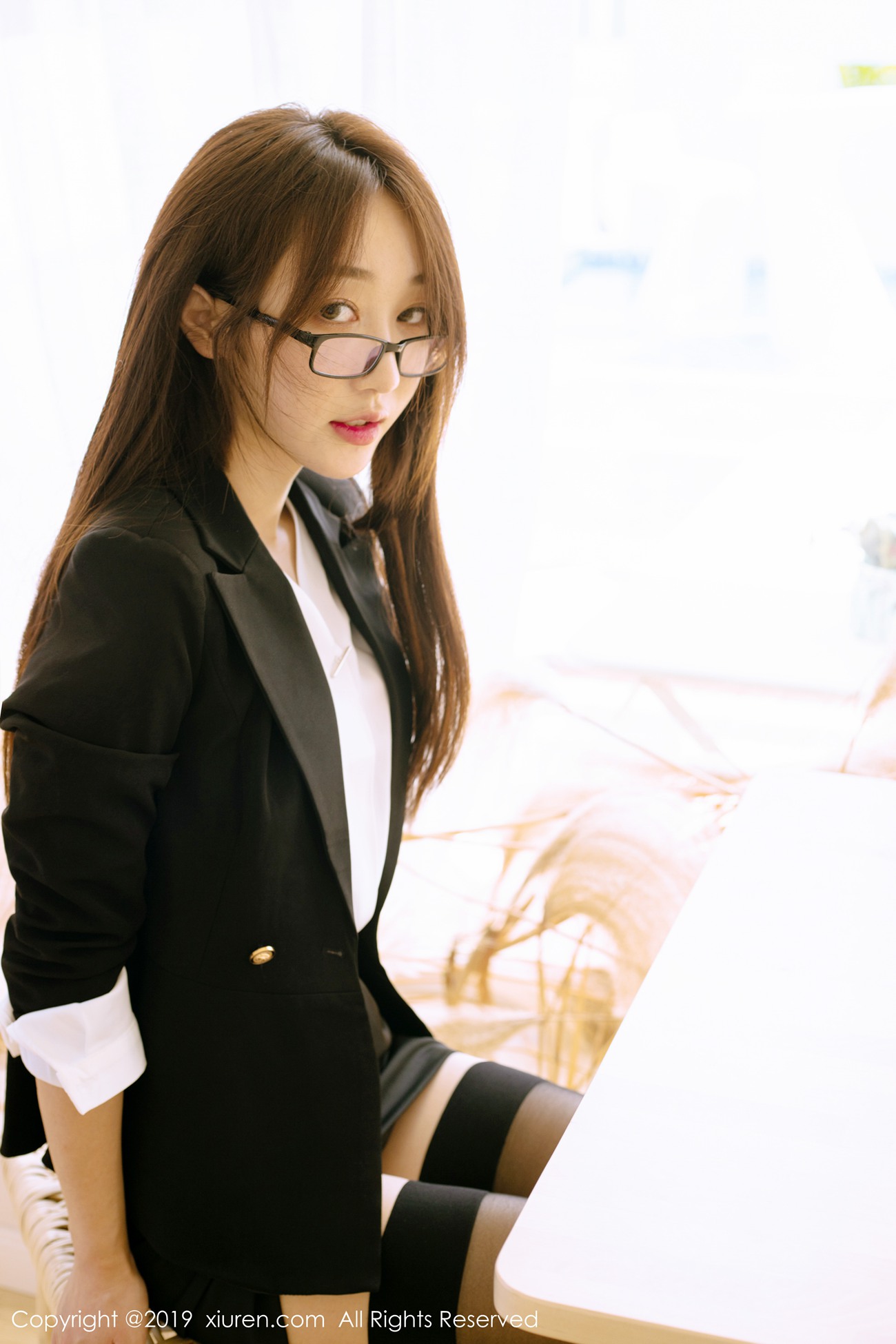 图片[47]-[Xiuren秀人网]XR20190920N01689 2019.09.20 NO.1689 黑丝美腿与玲珑娇媚香体楚楚动人 小九月[62+1P] – 速更版-美库