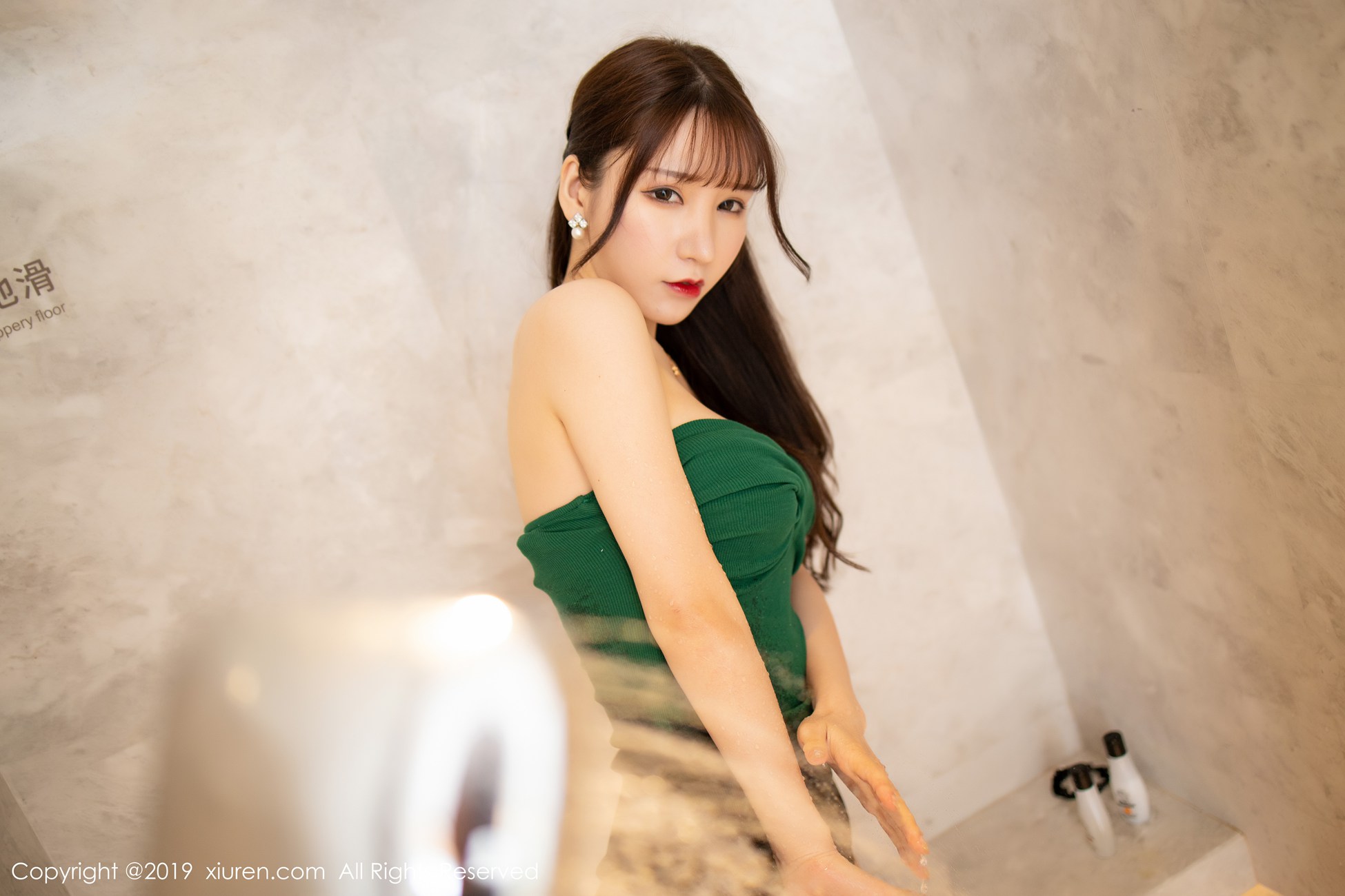 图片[47]-[Xiuren秀人网]XR20190929N01703 2019.09.29 NO.1703 绝美姿态极致诱人 周于希Sandy[72+1P] – 速更版-美库