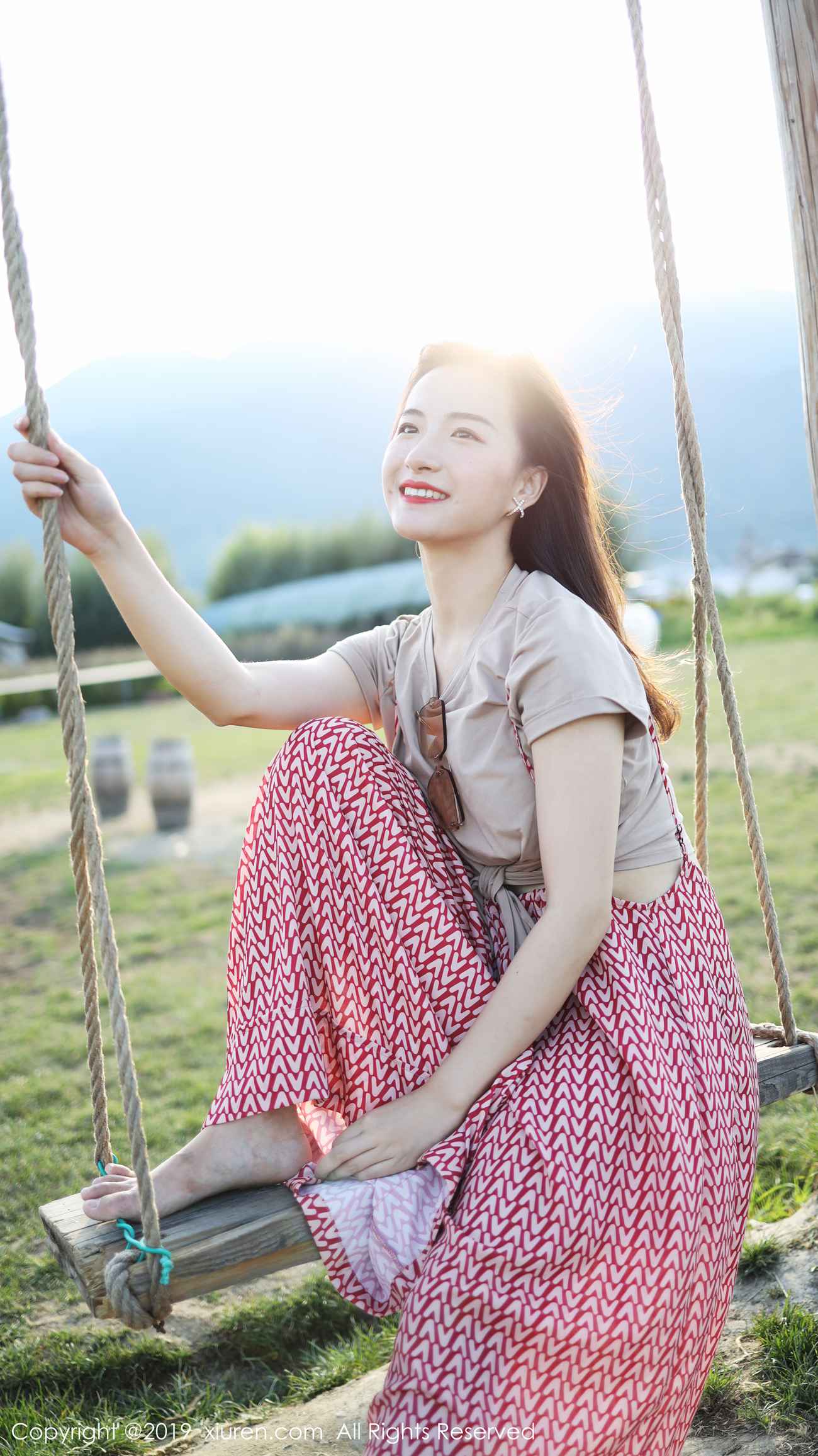 图片[17]-[Xiuren秀人网]XR20191011N01718 2019.10.11 NO.1718 室外清新甜美风格 艺儿拿铁[63+1P] – 速更版-美库