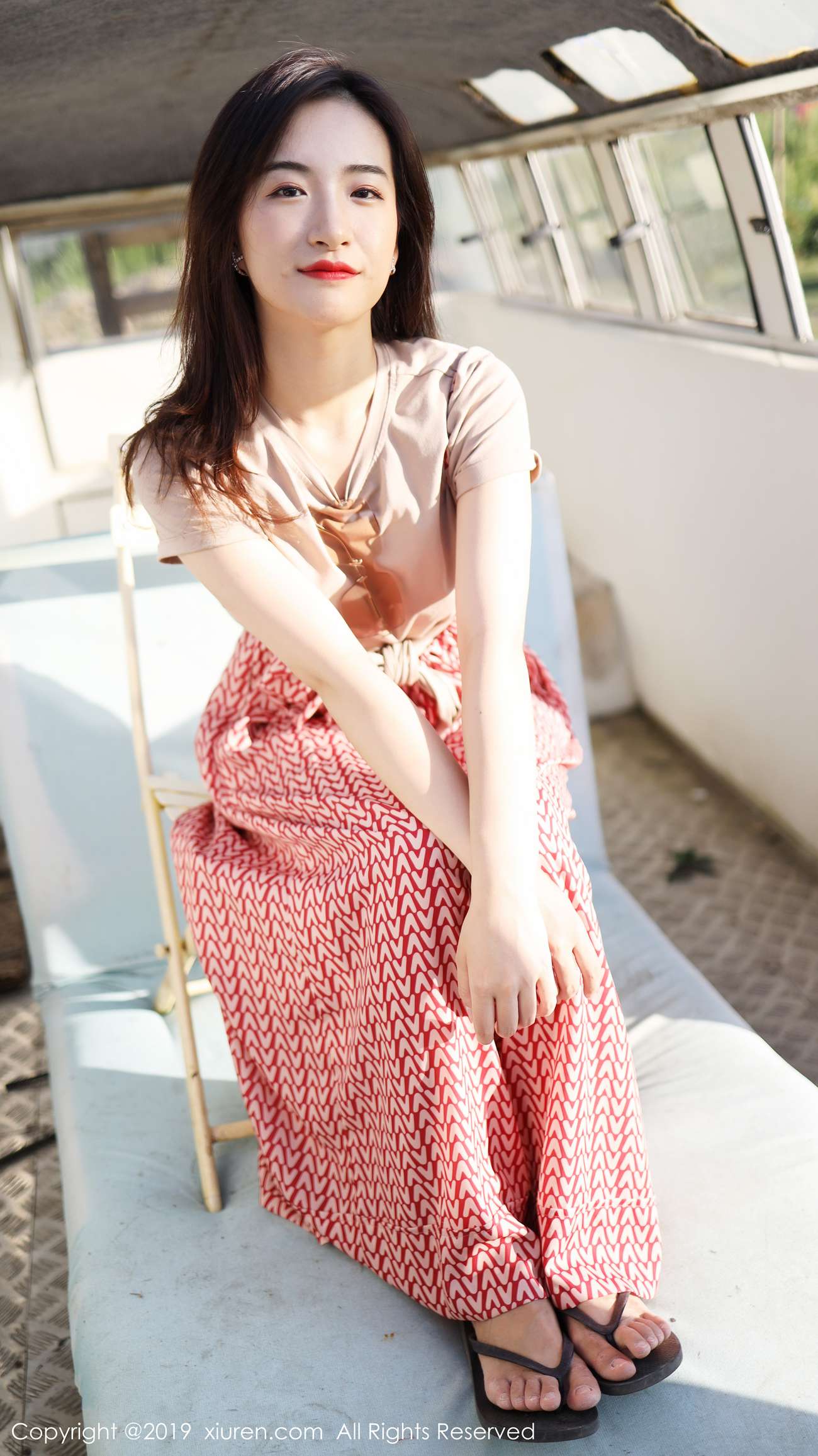 图片[51]-[Xiuren秀人网]XR20191011N01718 2019.10.11 NO.1718 室外清新甜美风格 艺儿拿铁[63+1P] – 速更版-美库