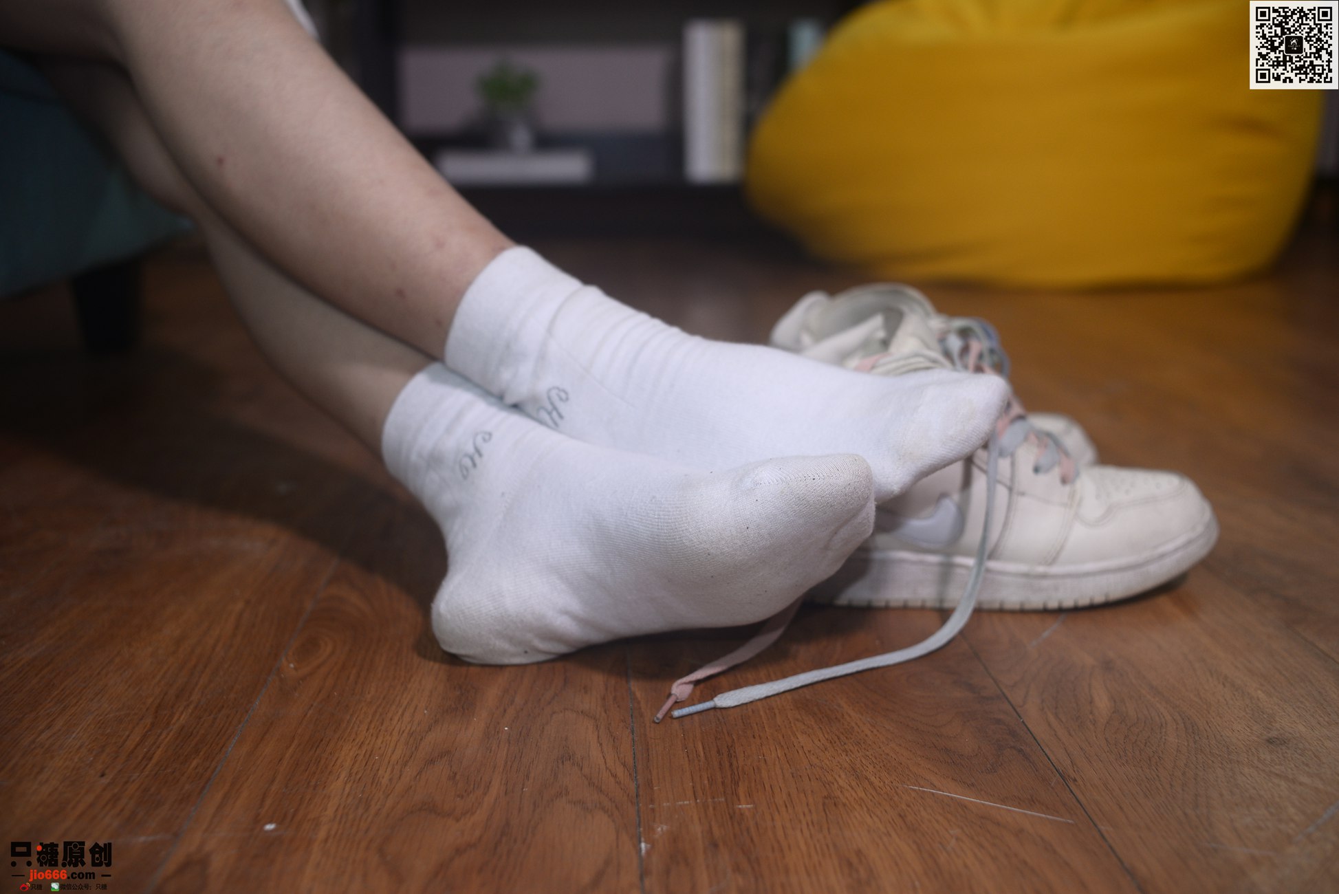 图片[15]-[只糖棉袜]NO.290 小萱 流水趁桃花[148P] – 速更版-美库