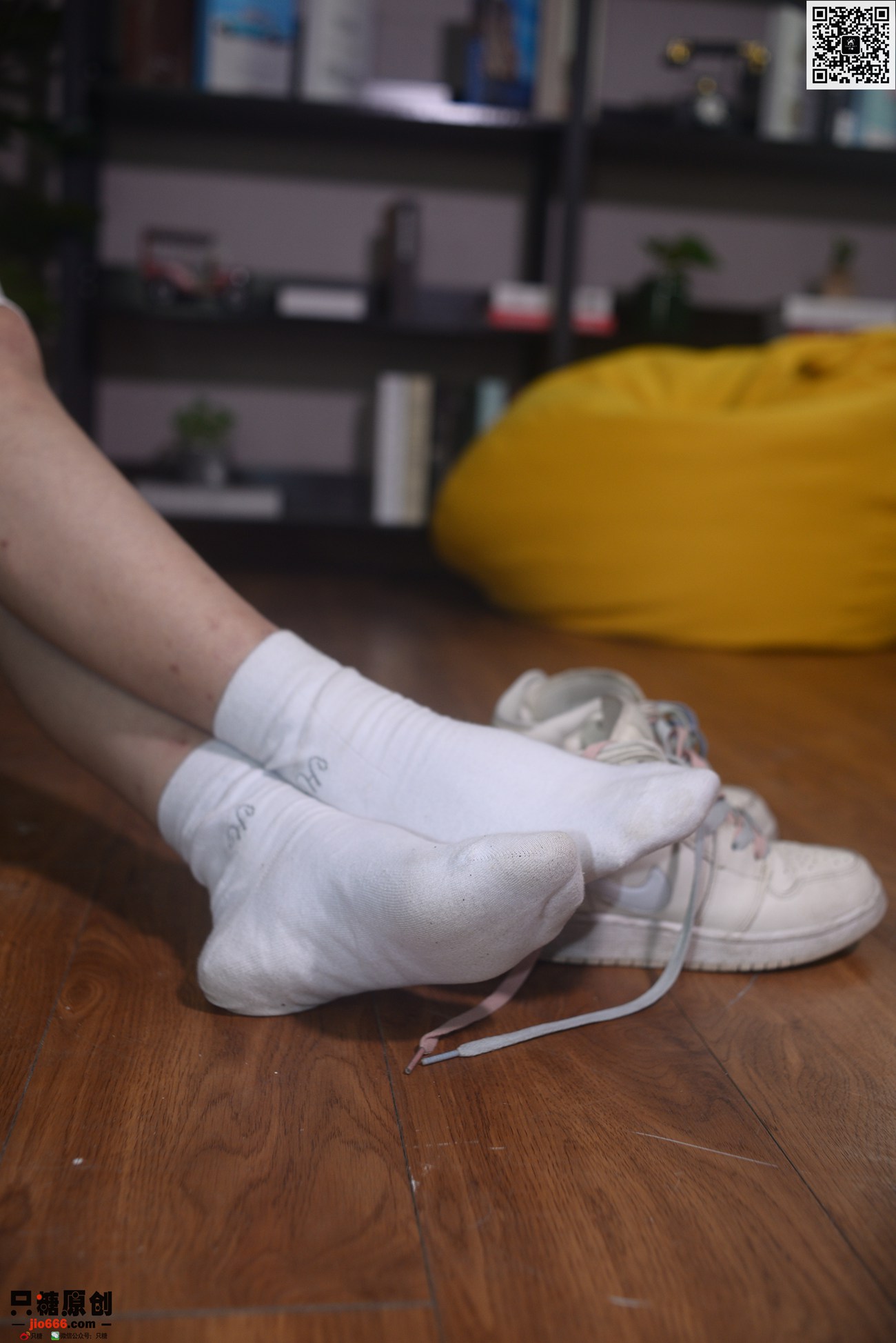 图片[18]-[只糖棉袜]NO.290 小萱 流水趁桃花[148P] – 速更版-美库