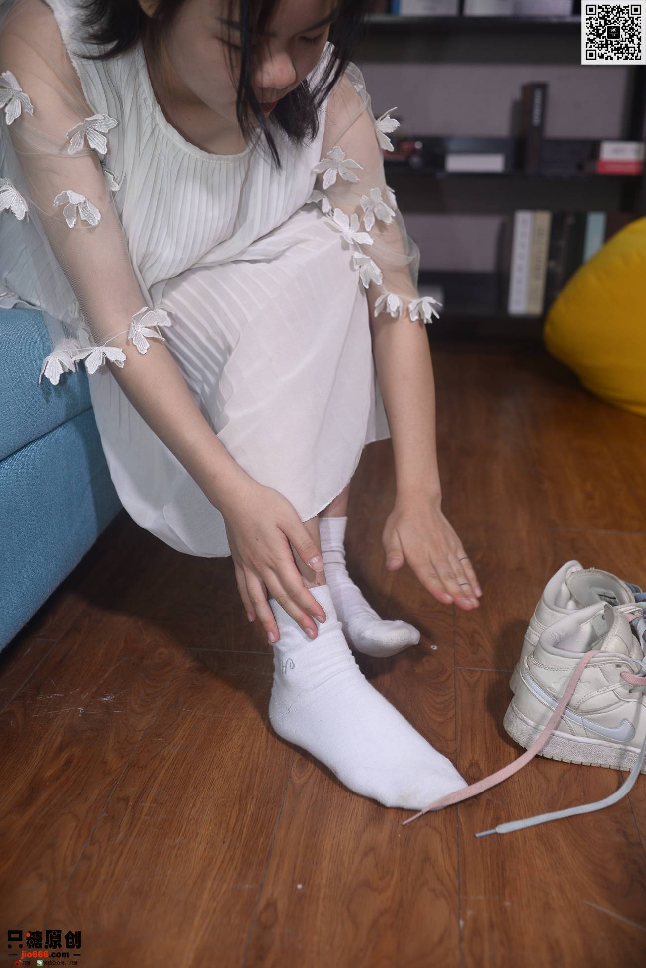 图片[25]-[只糖棉袜]NO.290 小萱 流水趁桃花[148P] – 速更版-美库