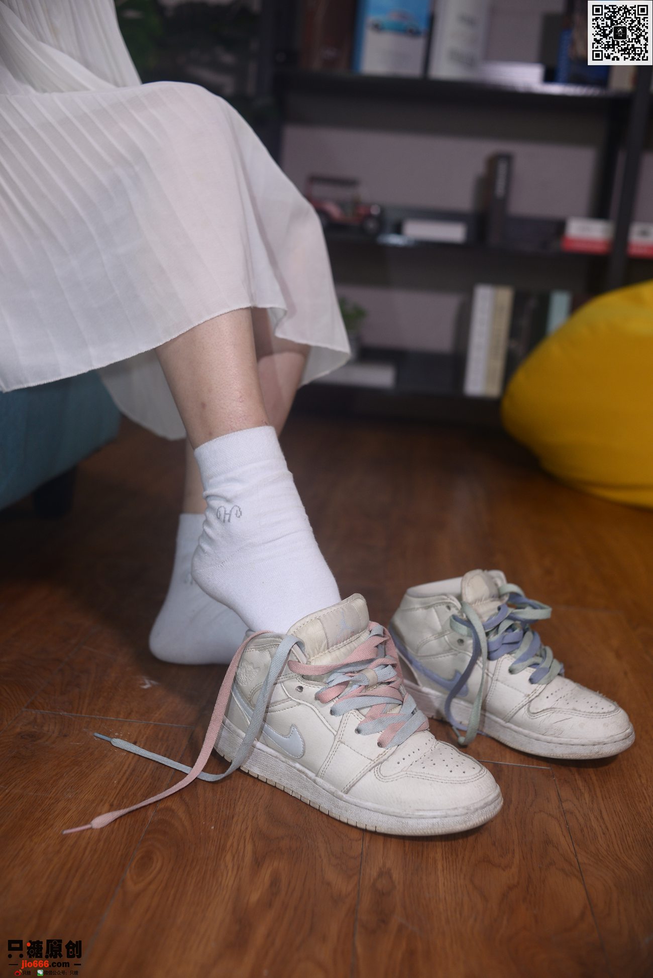 图片[30]-[只糖棉袜]NO.290 小萱 流水趁桃花[148P] – 速更版-美库