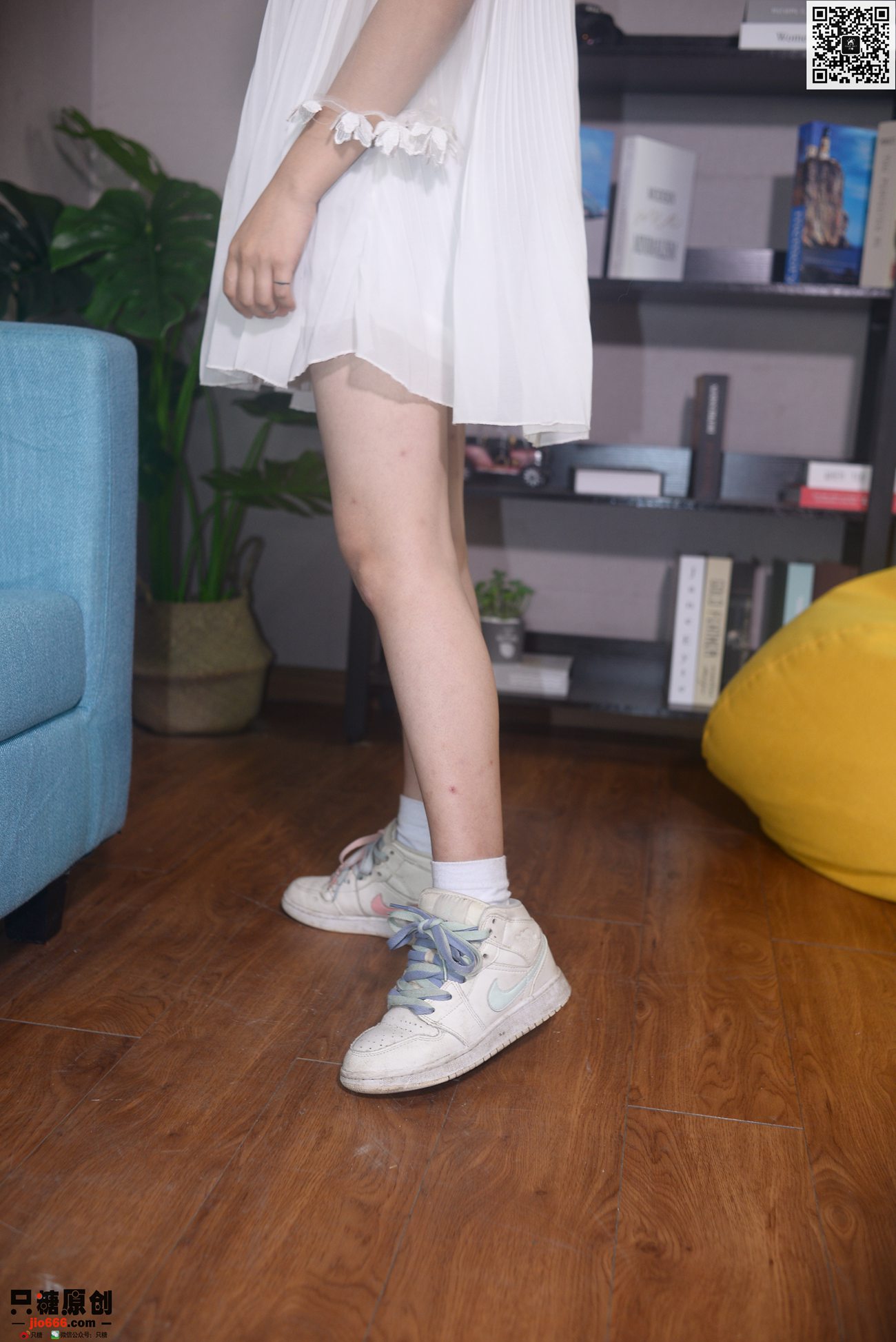 图片[33]-[只糖棉袜]NO.290 小萱 流水趁桃花[148P] – 速更版-美库