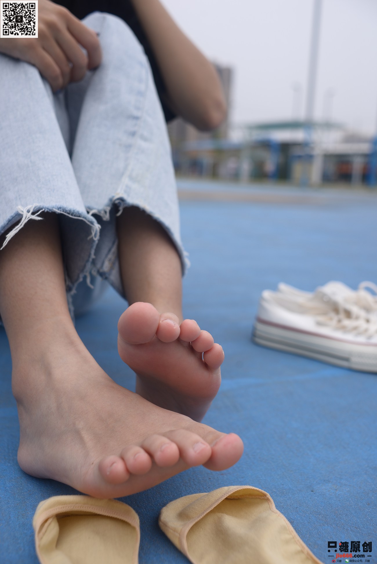 图片[115]-[只糖棉袜]NO.289 绵绵 愿年年这一生有始常无终[147P] – 速更版-美库