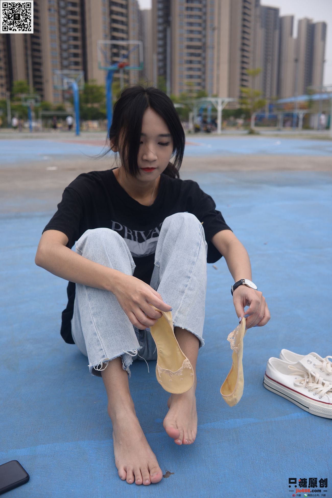 图片[126]-[只糖棉袜]NO.289 绵绵 愿年年这一生有始常无终[147P] – 速更版-美库