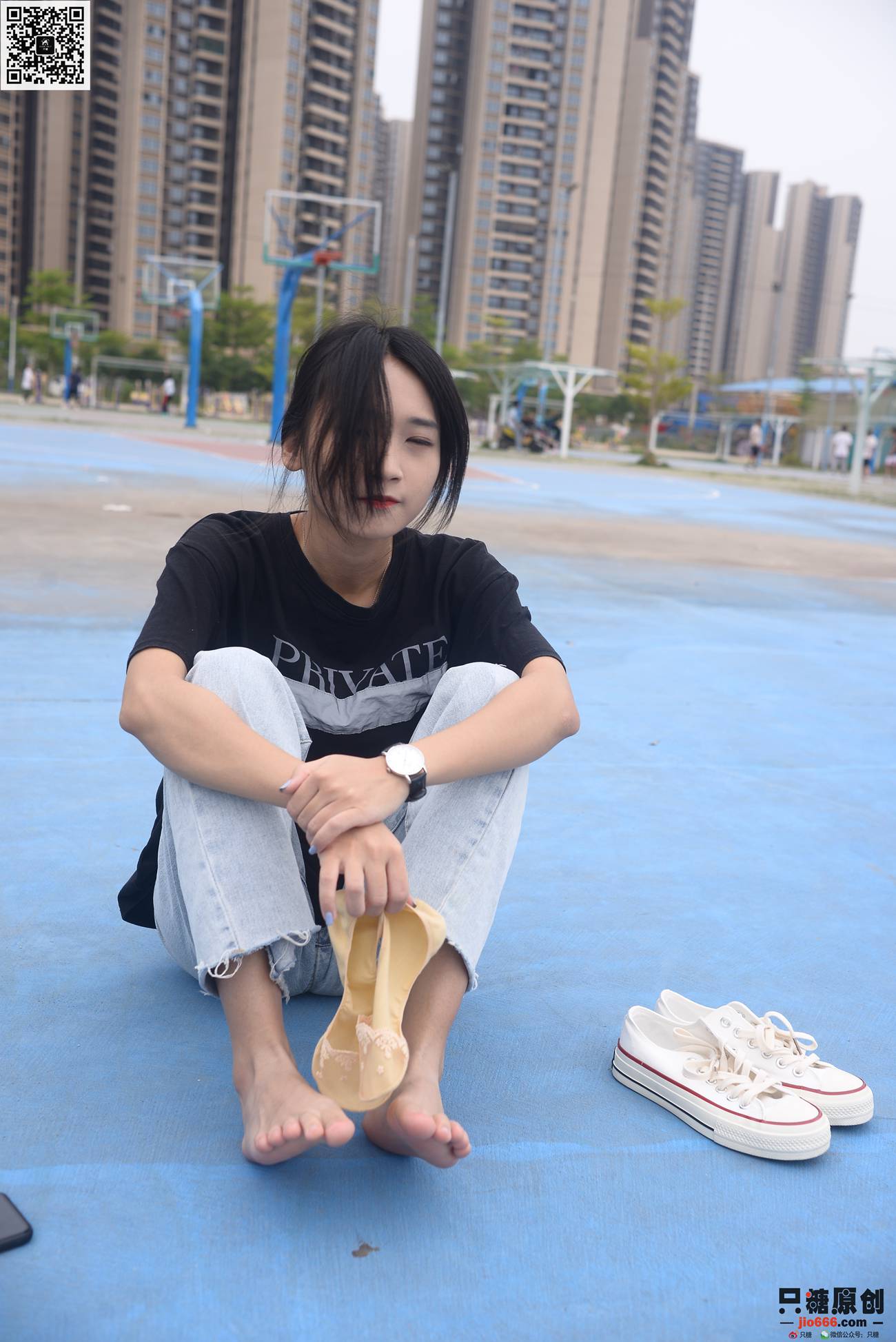 图片[125]-[只糖棉袜]NO.289 绵绵 愿年年这一生有始常无终[147P] – 速更版-美库