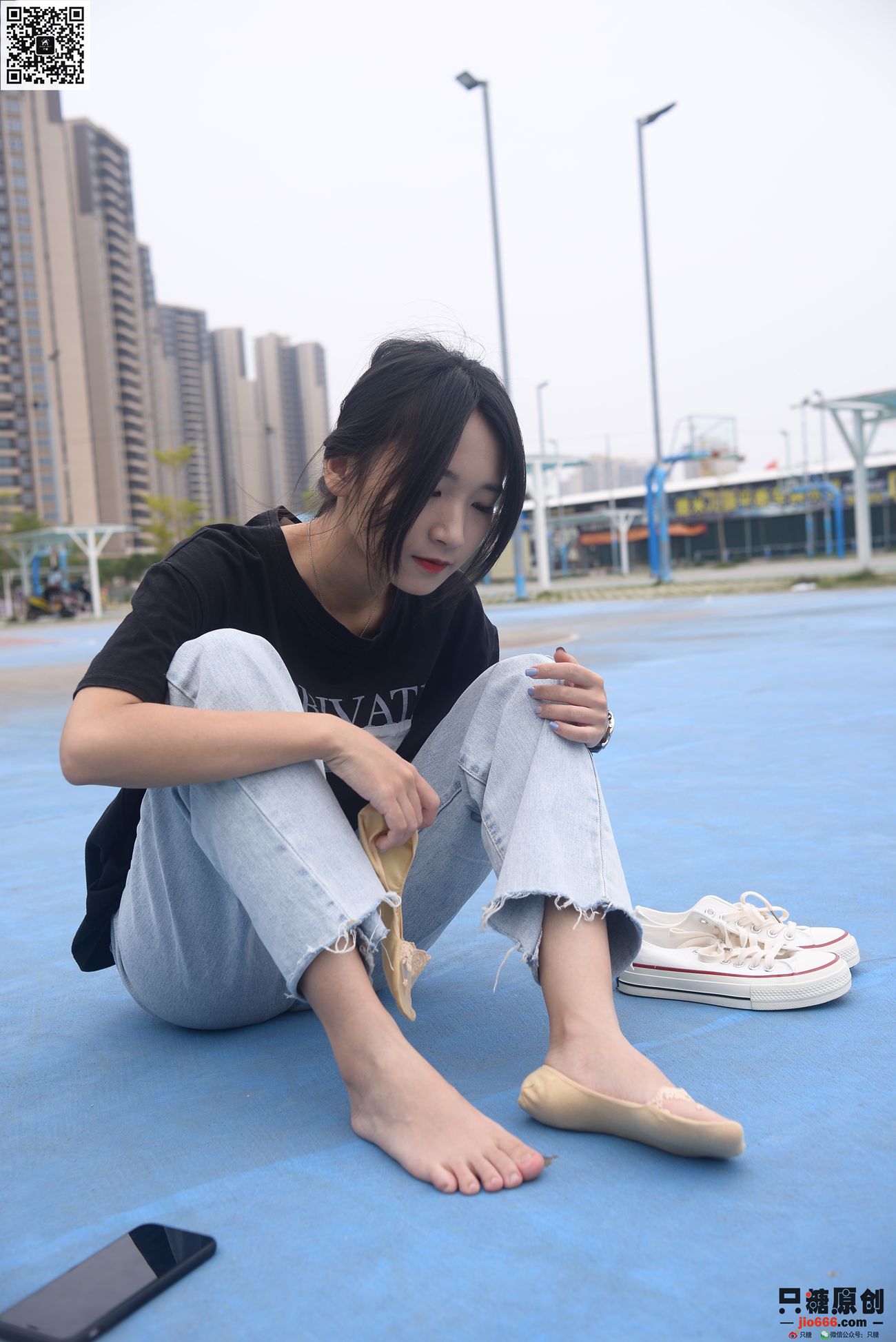 图片[129]-[只糖棉袜]NO.289 绵绵 愿年年这一生有始常无终[147P] – 速更版-美库