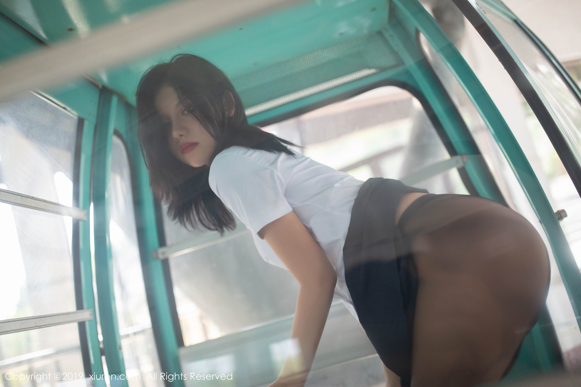 图片[15]-[Xiuren秀人网]XR20191012N01723 2019.10.12 NO.1723 白衬衫黑丝袜秀腿翘臀灵动诱人 就是阿朱啊[96+1P] – 速更版-美库