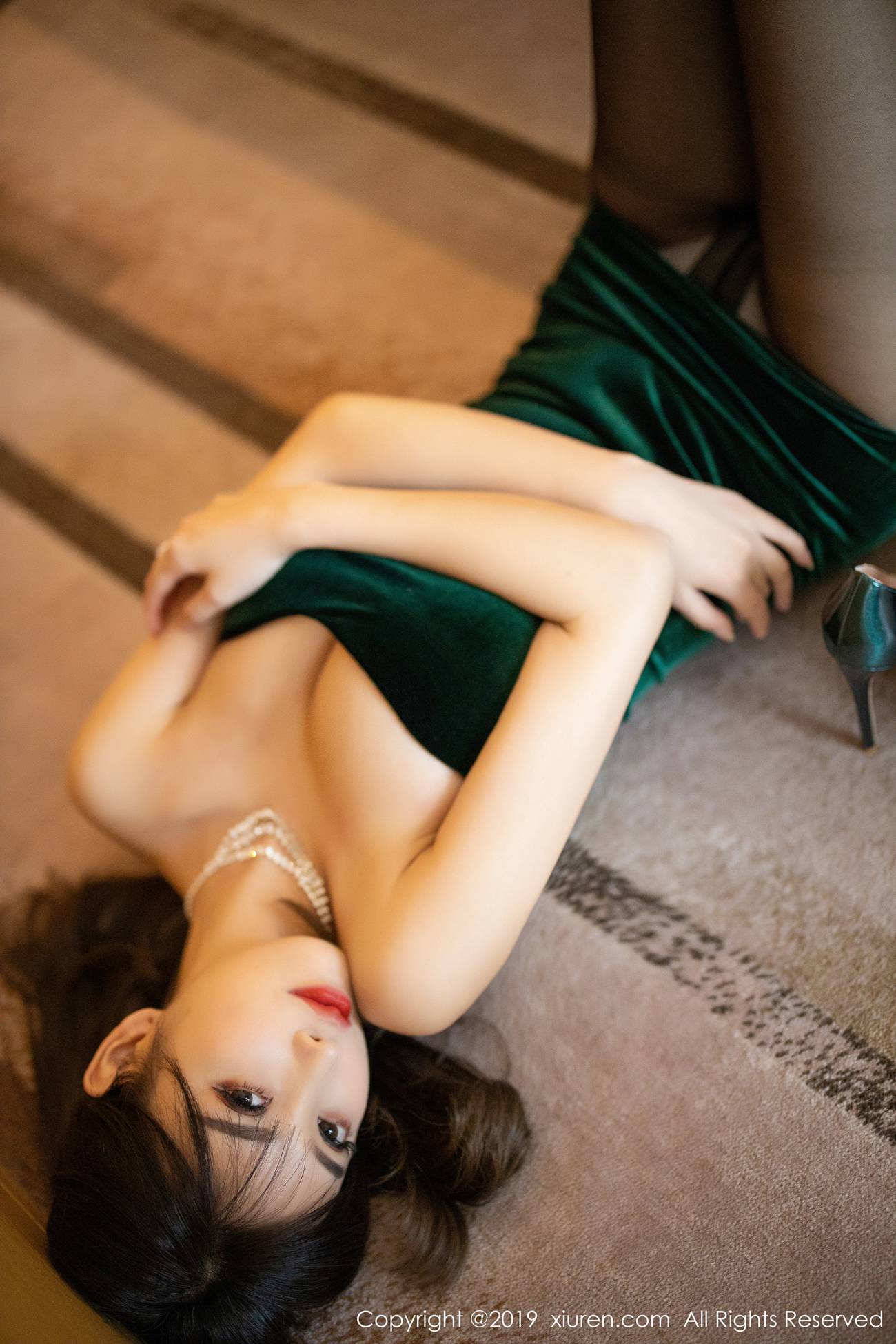 图片[45]-[Xiuren秀人网]XR20191015N01731 2019.10.15 NO.1731 灵动销魂的丝袜美腿魅惑 杨晨晨sugar[98+1P] – 速更版-美库