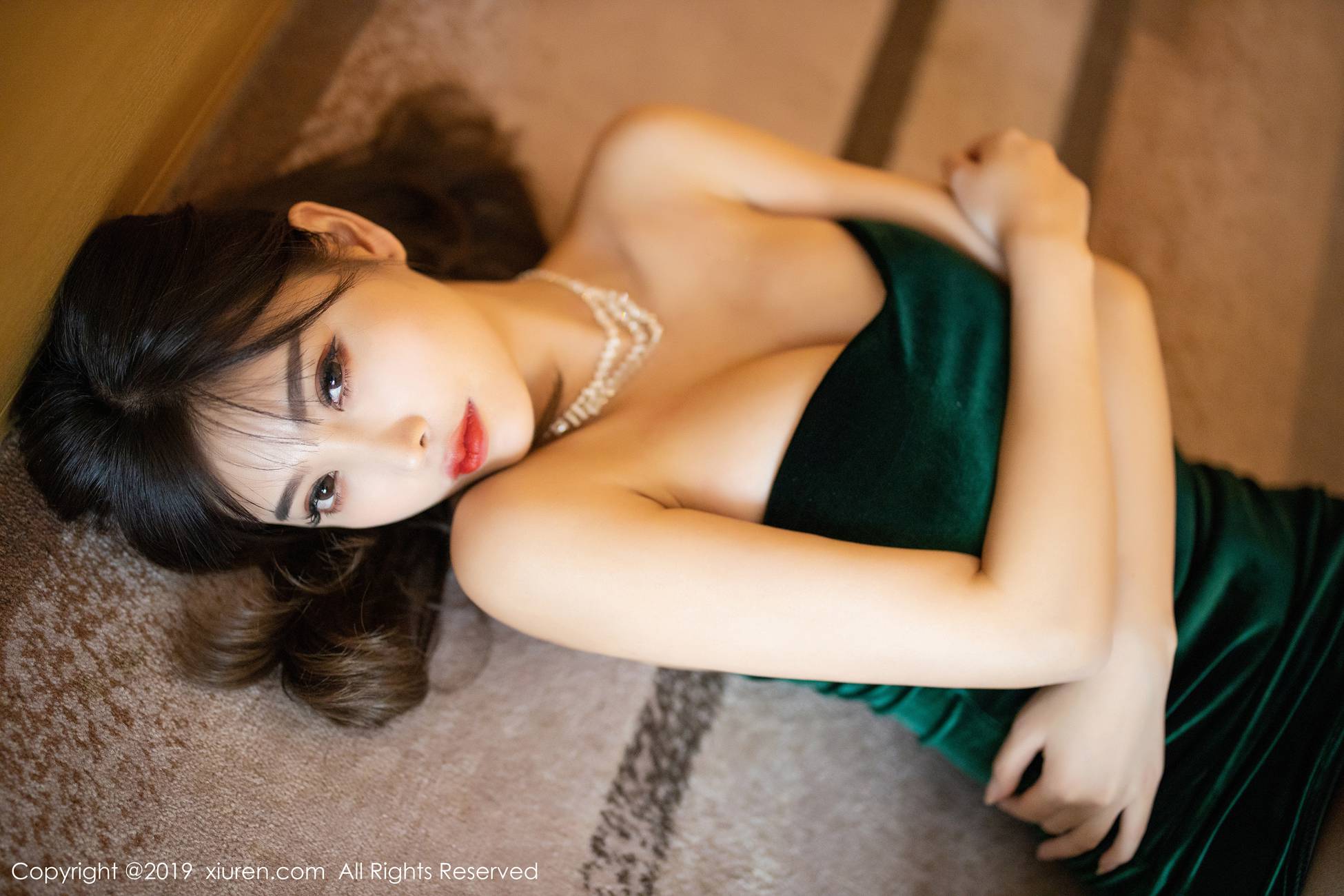 图片[48]-[Xiuren秀人网]XR20191015N01731 2019.10.15 NO.1731 灵动销魂的丝袜美腿魅惑 杨晨晨sugar[98+1P] – 速更版-美库