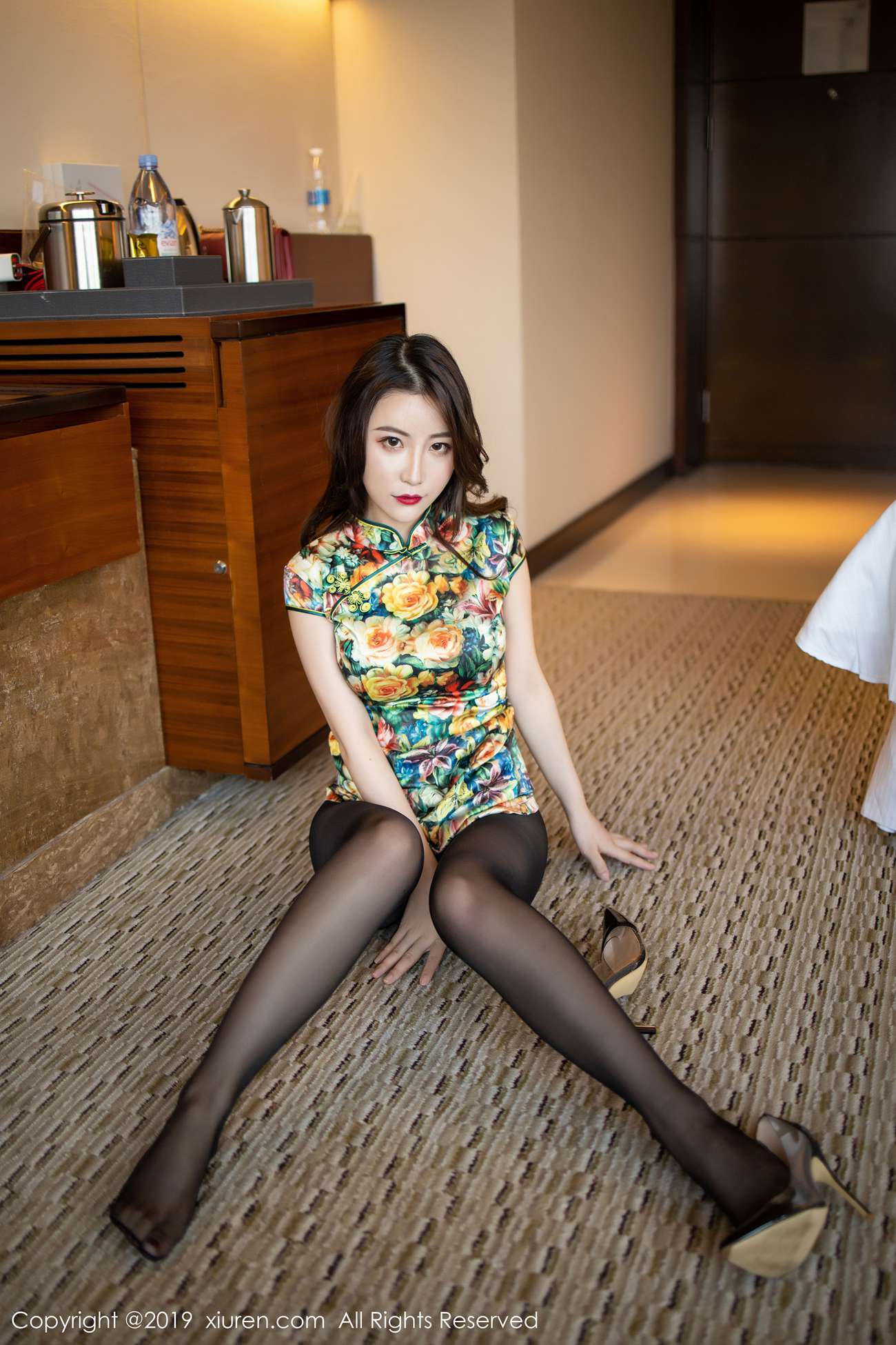 图片[53]-[Xiuren秀人网]XR20191014N01727 2019.10.14 NO.1727 性感黑丝吊袜美腿 绯月樱-Cherry[87+1P] – 速更版-美库