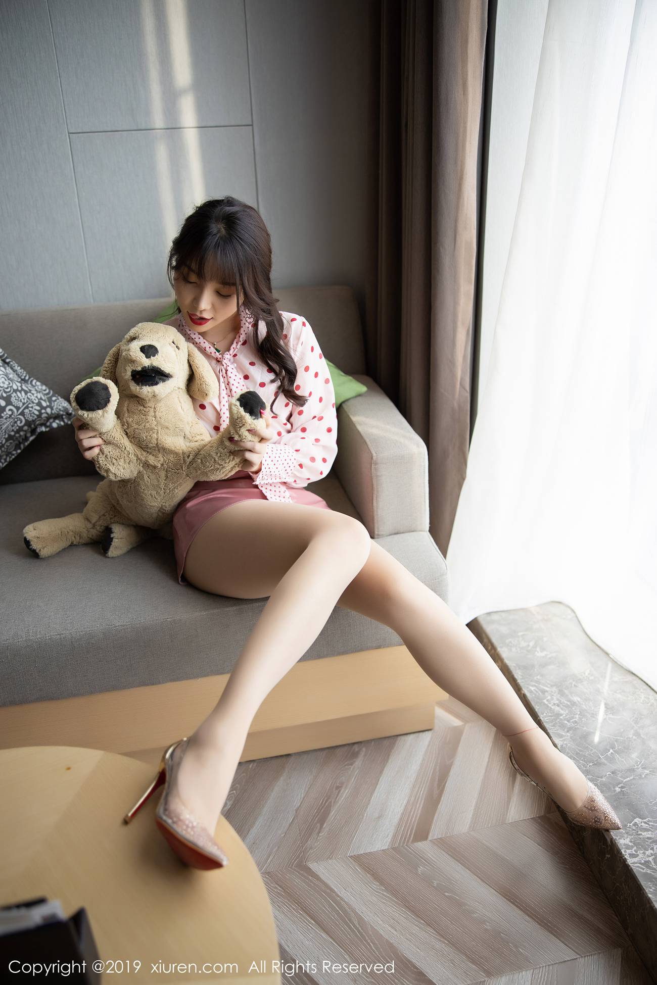 图片[73]-[Xiuren秀人网]XR20191021N01742 2019.10.21 NO.1742 蕾丝内衣下的芊芊美腿与美臀 芝芝Booty[87+1P] – 速更版-美库