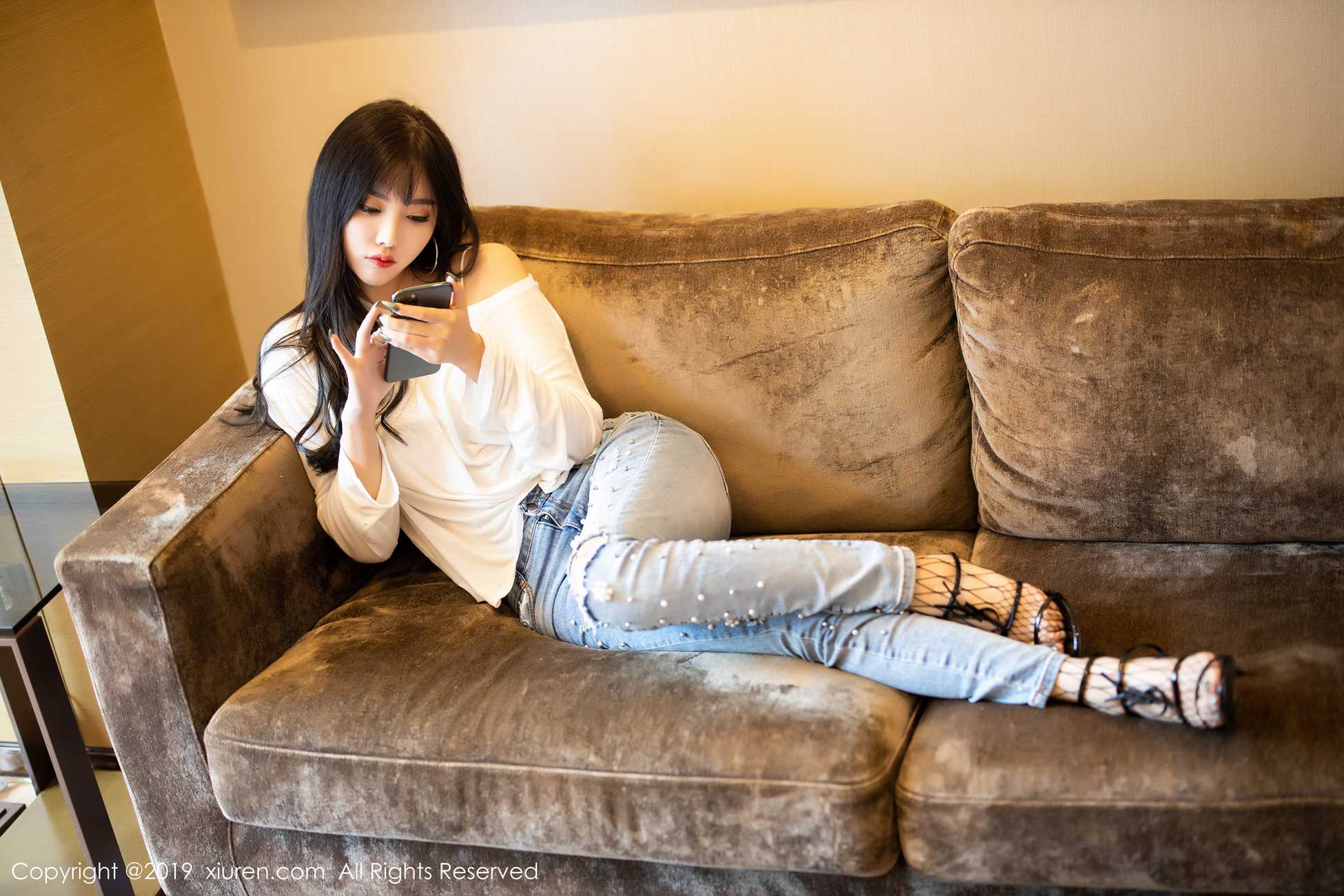 图片[72]-[Xiuren秀人网]XR20191022N01746 2019.10.22 NO.1746 质感极致到销魂的网袜美腿翘臀诱惑 杨晨晨sugar[96+1P] – 速更版-美库