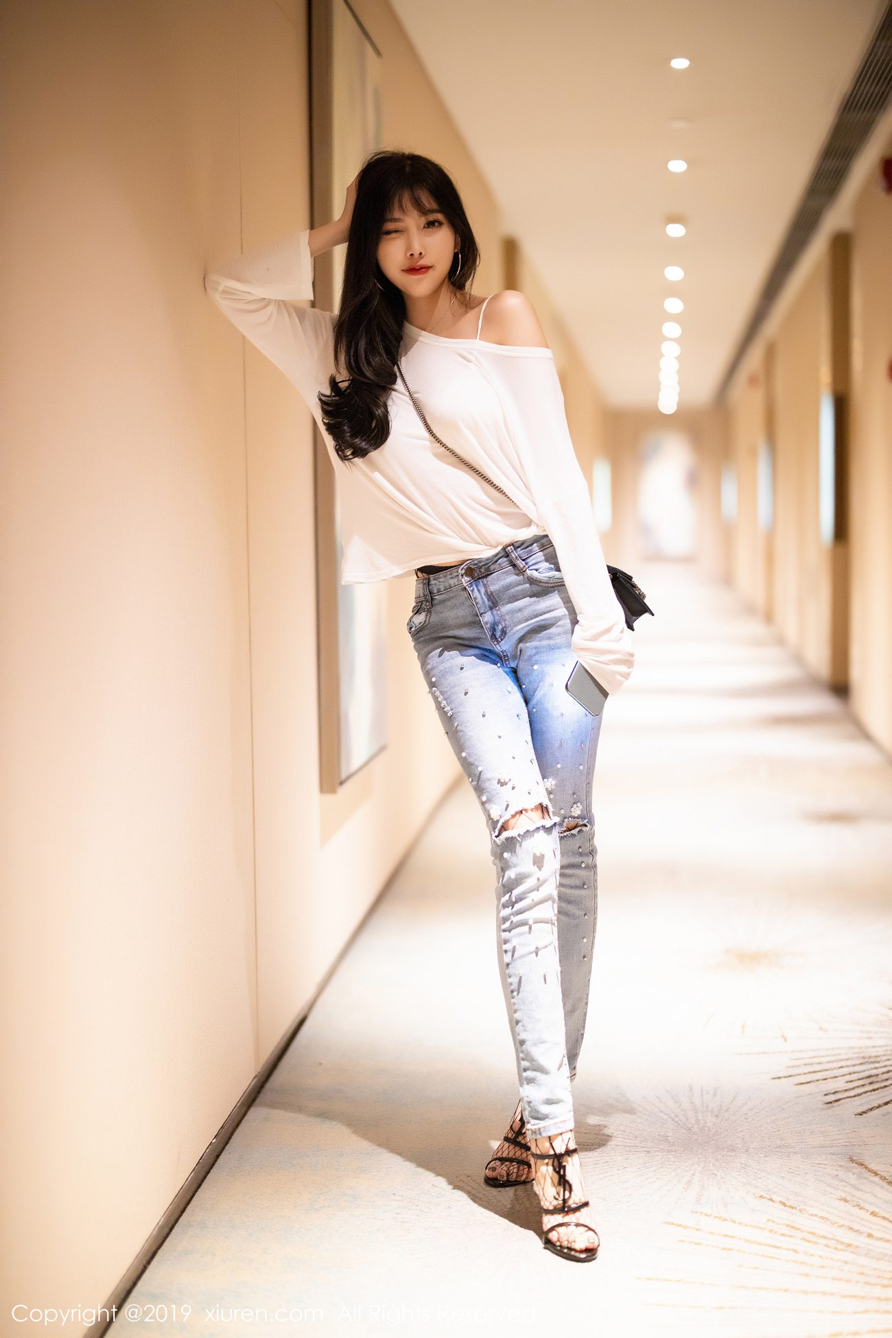 图片[82]-[Xiuren秀人网]XR20191022N01746 2019.10.22 NO.1746 质感极致到销魂的网袜美腿翘臀诱惑 杨晨晨sugar[96+1P] – 速更版-美库