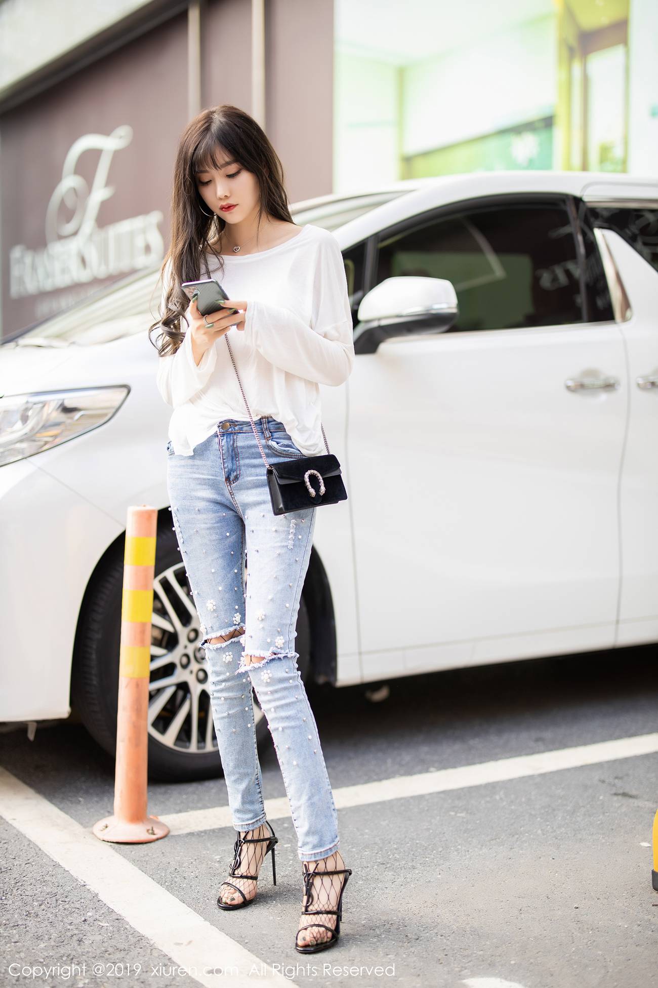 图片[88]-[Xiuren秀人网]XR20191022N01746 2019.10.22 NO.1746 质感极致到销魂的网袜美腿翘臀诱惑 杨晨晨sugar[96+1P] – 速更版-美库