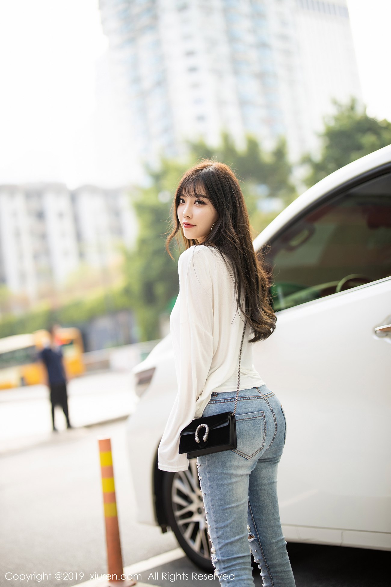 图片[96]-[Xiuren秀人网]XR20191022N01746 2019.10.22 NO.1746 质感极致到销魂的网袜美腿翘臀诱惑 杨晨晨sugar[96+1P] – 速更版-美库