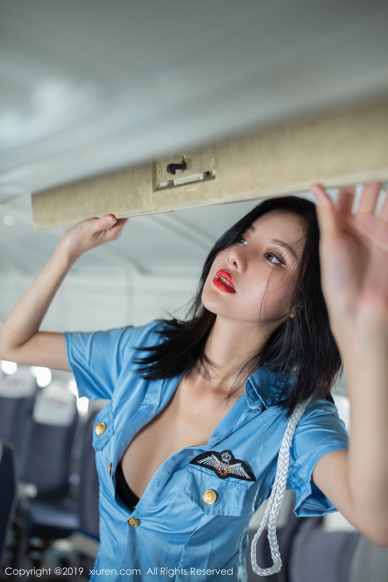 图片[76]-[Xiuren秀人网]XR20191108N01781 2019.11.08 NO.1781 短裙延伸下的丝袜美腿翘臀 就是阿朱啊[87+1P] – 速更版-美库