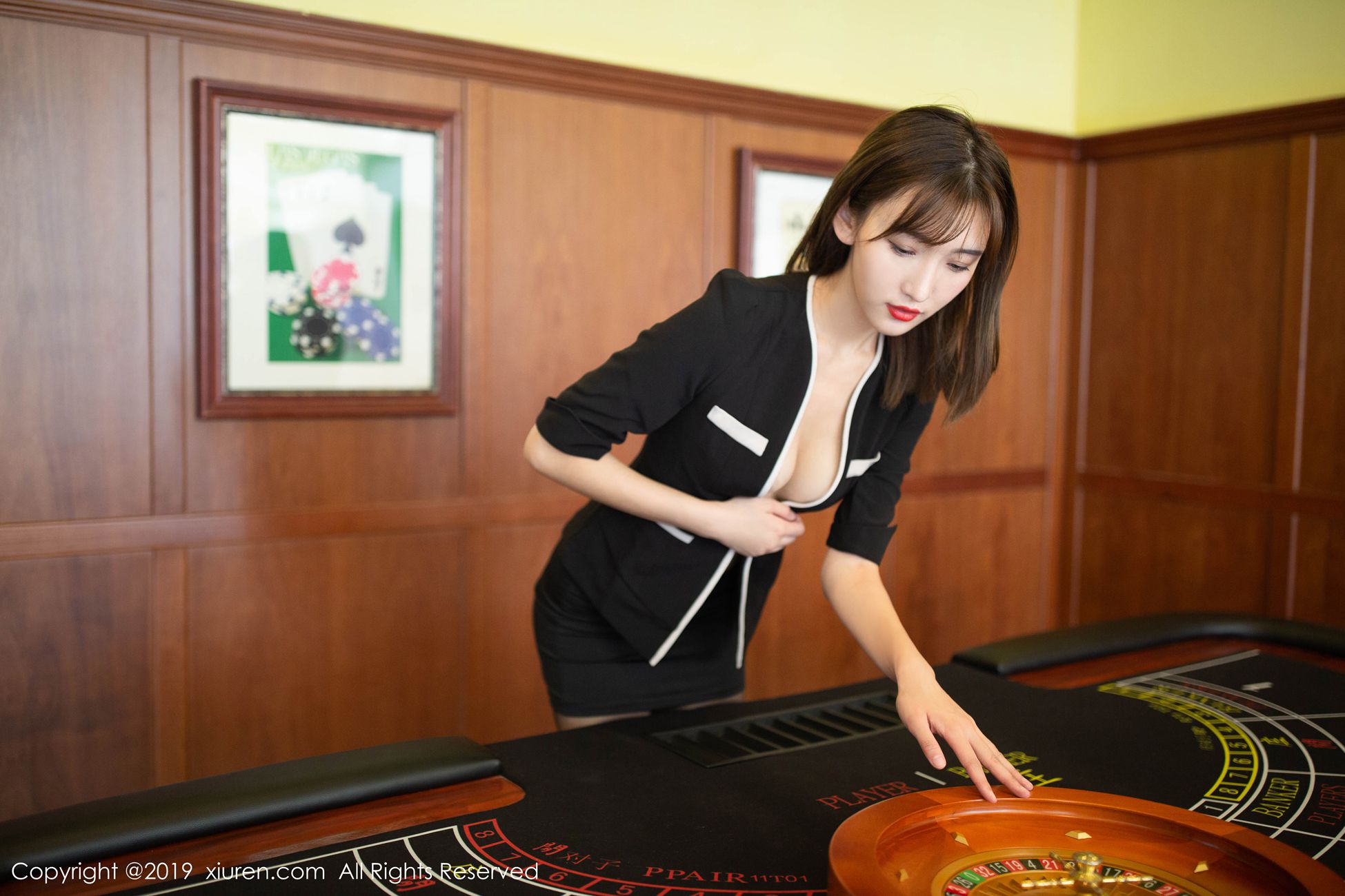 图片[66]-[Xiuren秀人网]XR20191126N01807 2019.11.26 NO.1807 黑丝袜性感制服的视觉魅惑体验 陆萱萱[69+1P] – 速更版-美库