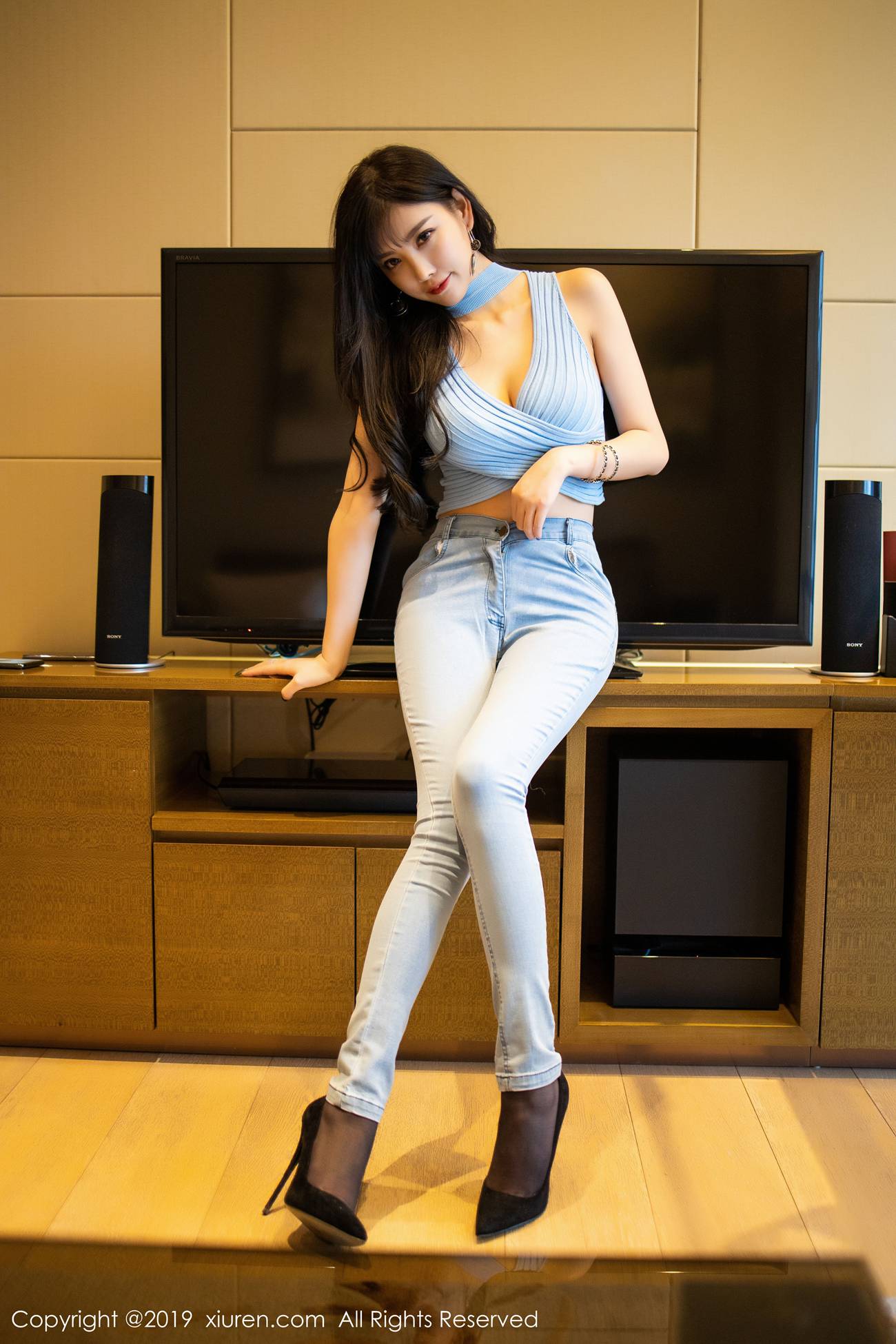 图片[90]-[Xiuren秀人网]XR20191127N01810 2019.11.27 NO.1810 致命美臀一发不可收拾 杨晨晨sugar[106+1P] – 速更版-美库