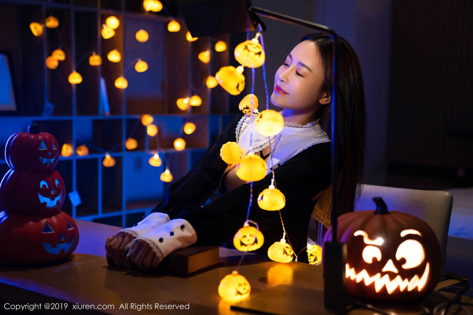 图片[41]-[Xiuren秀人网]XR20191125N01802 2019.11.25 NO.1802 凹凸有致惹火迷人的美女 周井空[42+1P] – 速更版-美库