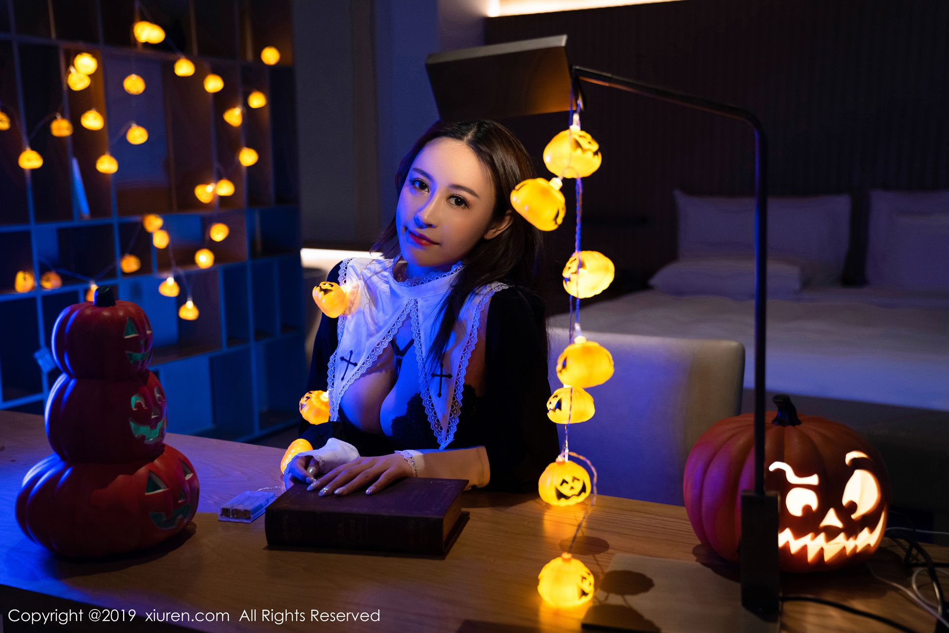 图片[43]-[Xiuren秀人网]XR20191125N01802 2019.11.25 NO.1802 凹凸有致惹火迷人的美女 周井空[42+1P] – 速更版-美库