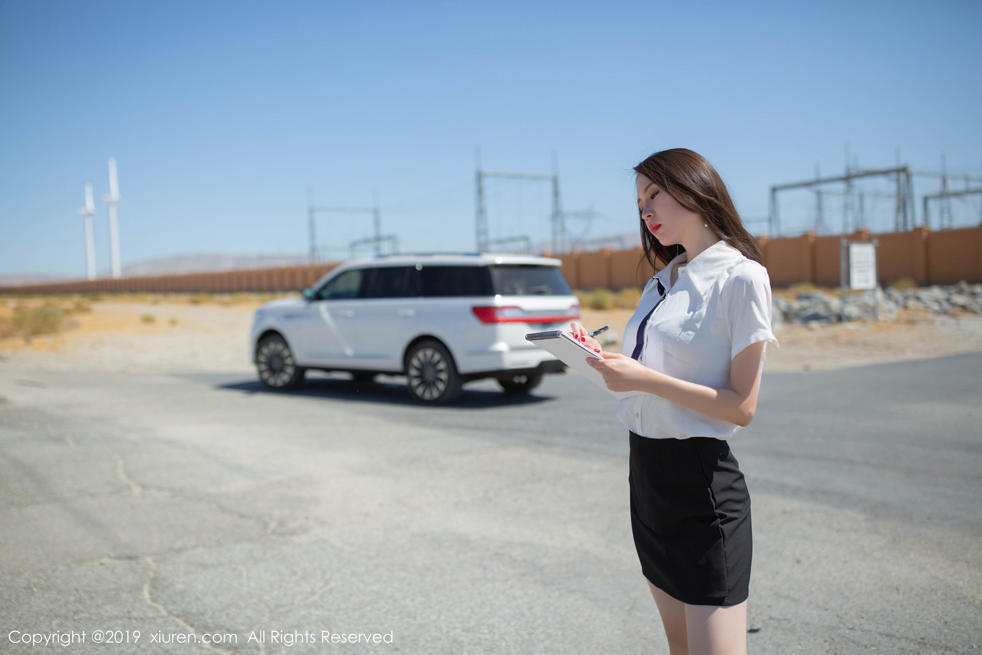 图片[70]-[Xiuren秀人网]XR20191209N01833 2019.12.09 NO.1833 丝袜美腿车拍系列 梦心月[73+1P] – 速更版-美库