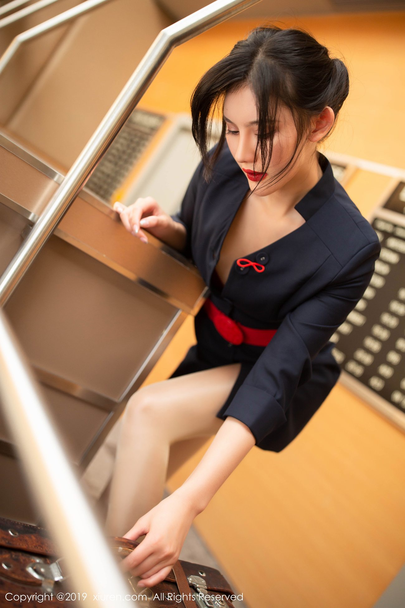 图片[80]-[Xiuren秀人网]XR20191225N01881 2019.12.25 NO.1881 丝袜美腿翘臀妖娆姿态勾魂摄魄 就是阿朱啊[80+1P] – 速更版-美库