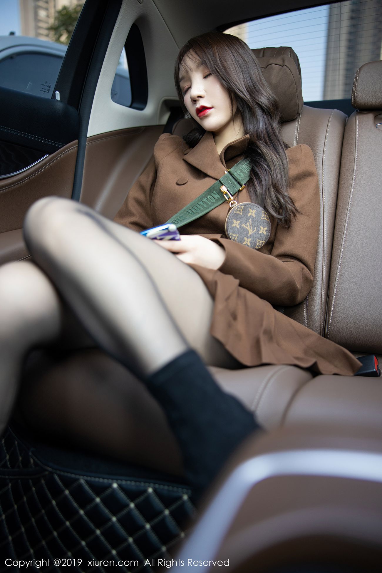 图片[75]-[Xiuren秀人网]XR20191220N01869 2019.12.20 NO.1869 身临其境的私房诱惑 周于希Sandy[82+1P] – 速更版-美库