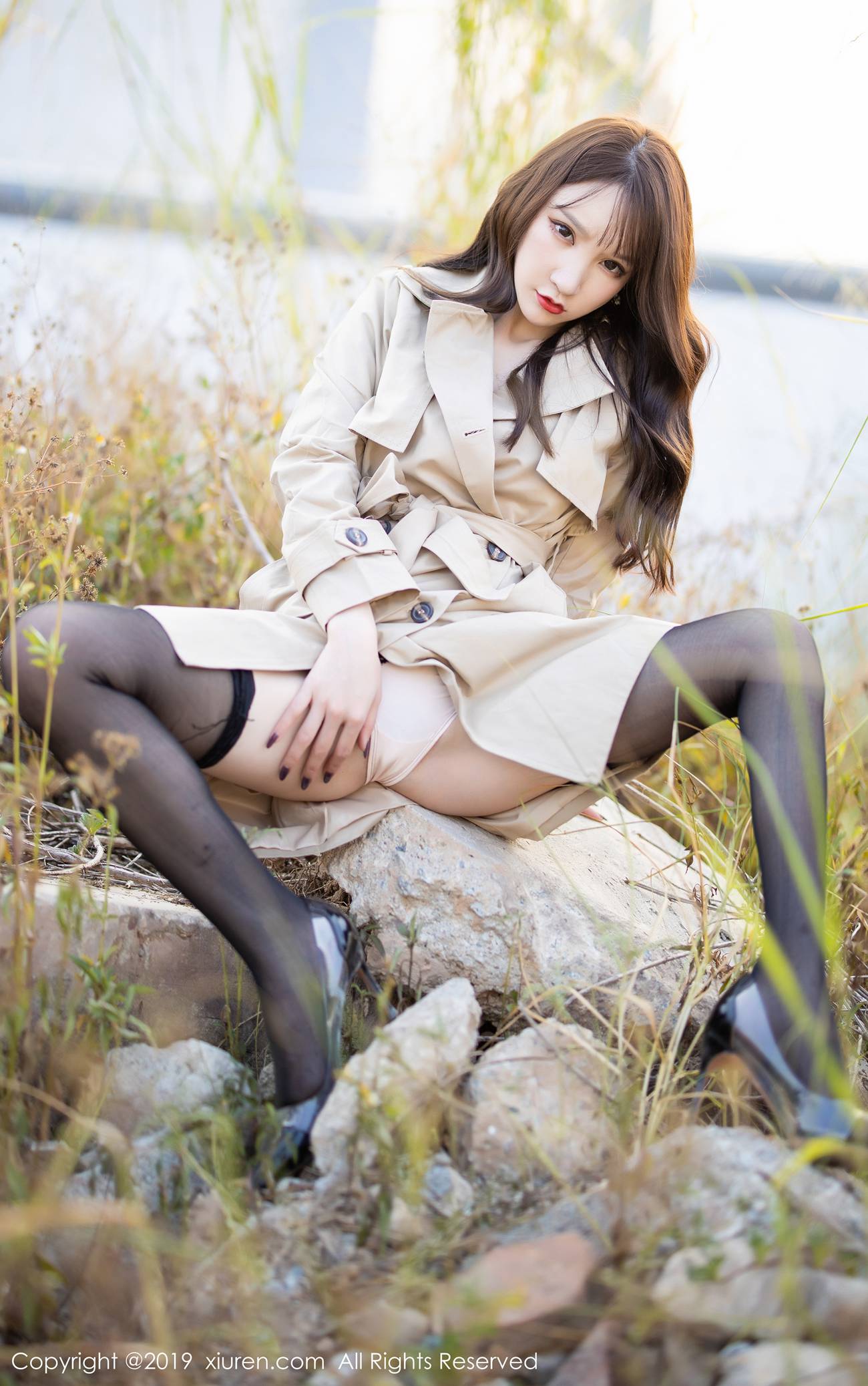 图片[70]-[Xiuren秀人网]XR20191224N01876 2019.12.24 NO.1876 精致内衣的黑丝吊袜 周于希Sandy[93+1P] – 速更版-美库