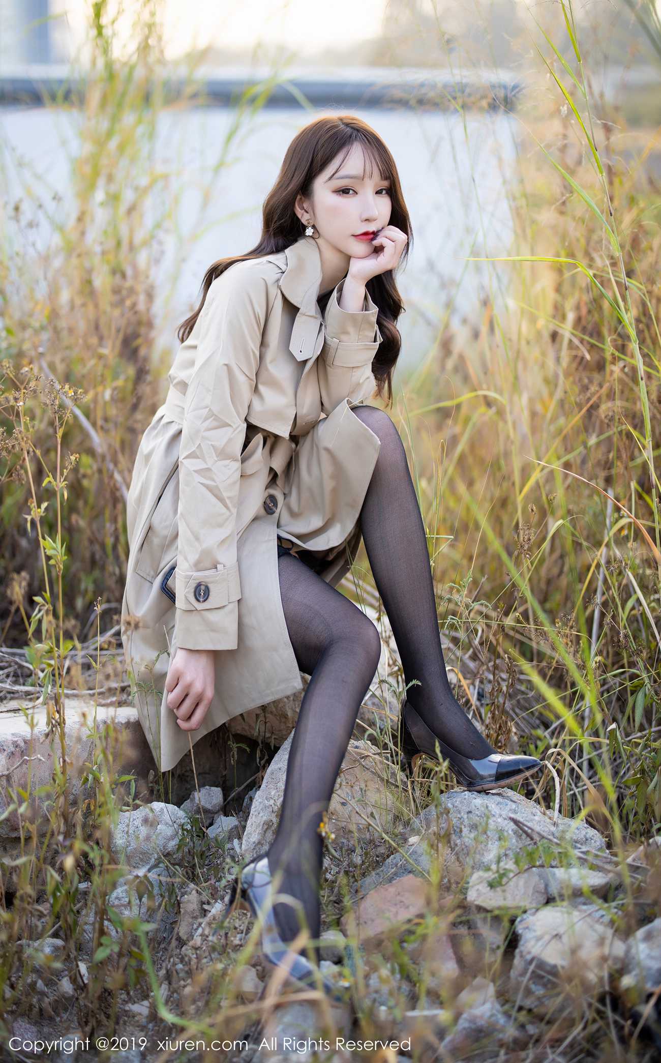 图片[79]-[Xiuren秀人网]XR20191224N01876 2019.12.24 NO.1876 精致内衣的黑丝吊袜 周于希Sandy[93+1P] – 速更版-美库