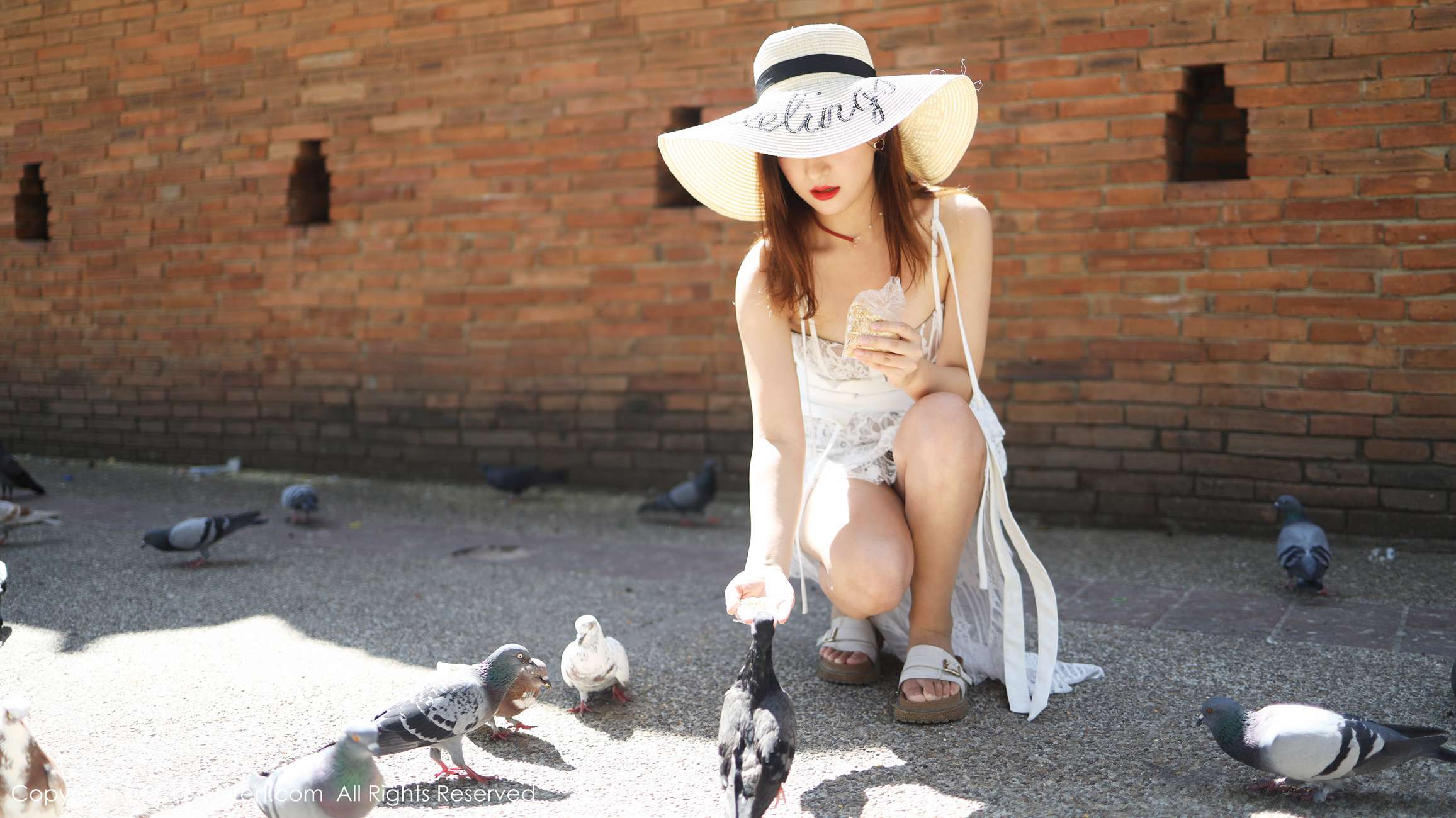 图片[14]-[Xiuren秀人网]XR20191230N01892 2019.12.30 NO.1892 室外小清新 艺儿拿铁[55+1P] – 速更版-美库