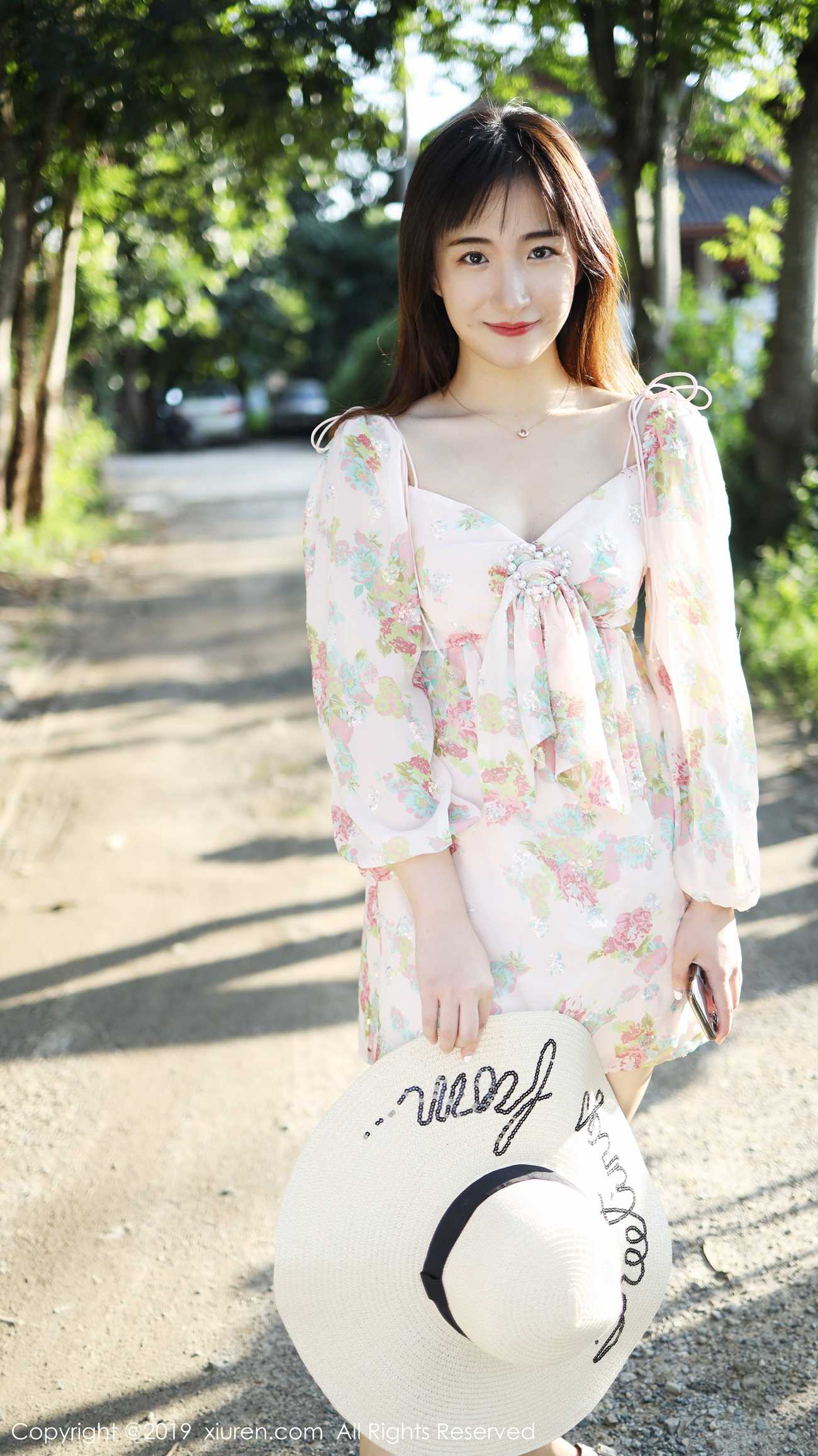 图片[31]-[Xiuren秀人网]XR20191230N01892 2019.12.30 NO.1892 室外小清新 艺儿拿铁[55+1P] – 速更版-美库