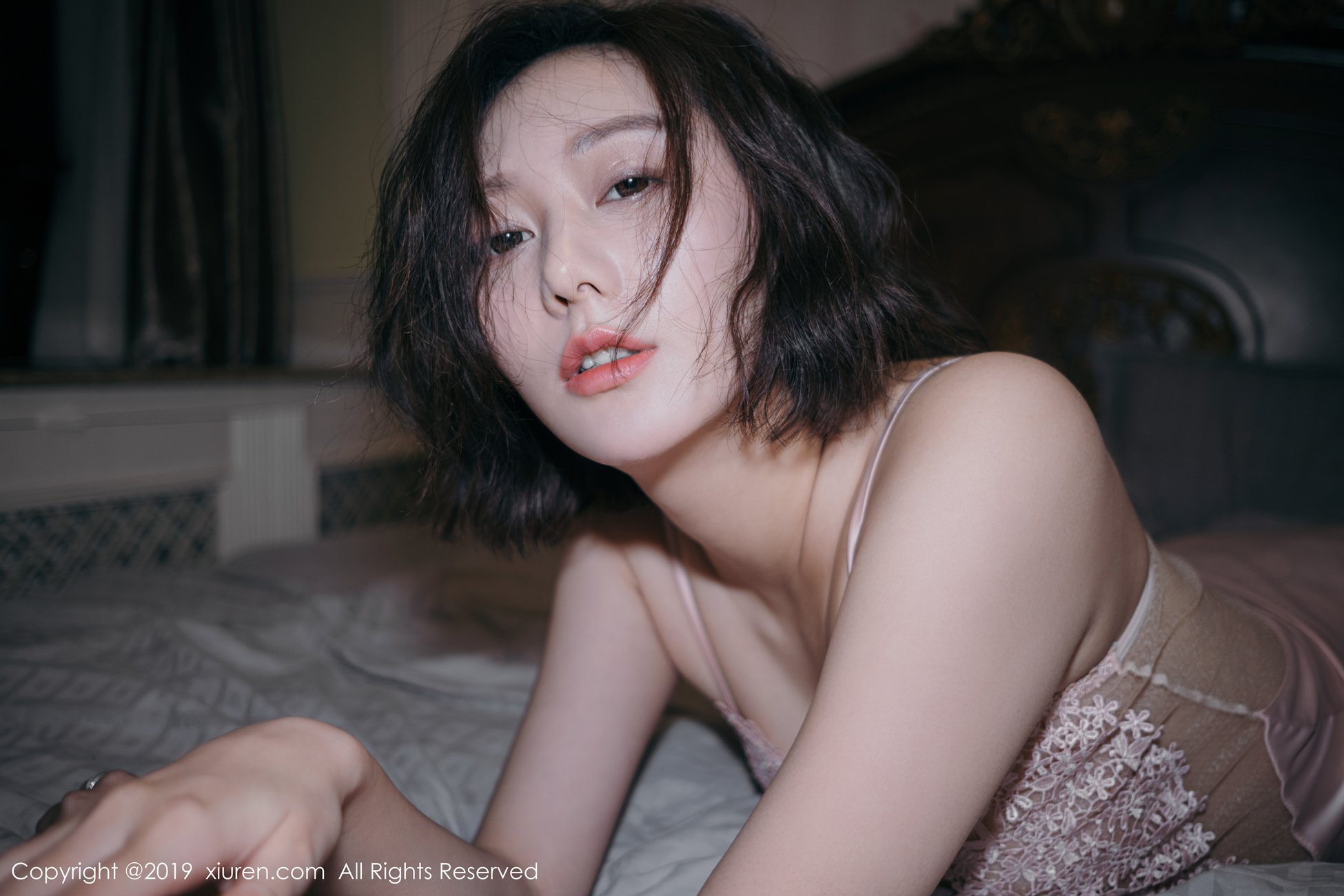 图片[21]-[Xiuren秀人网]XR20191230N01891 2019.12.30 NO.1891 典雅的镂空吊裙更显她独有的气质 艺轩[52+1P] – 速更版-美库