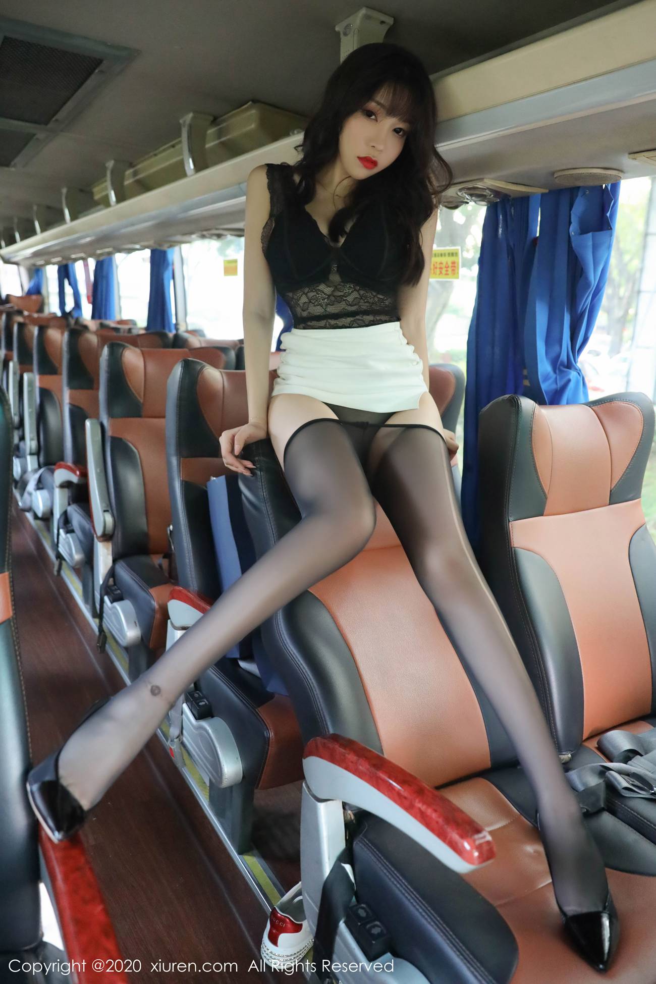 图片[35]-[Xiuren秀人网]XR20200107N01907 2020.01.07 NO.1907 搭配黑丝服饰的性感娇躯 芝芝Booty[60+1P] – 速更版-美库