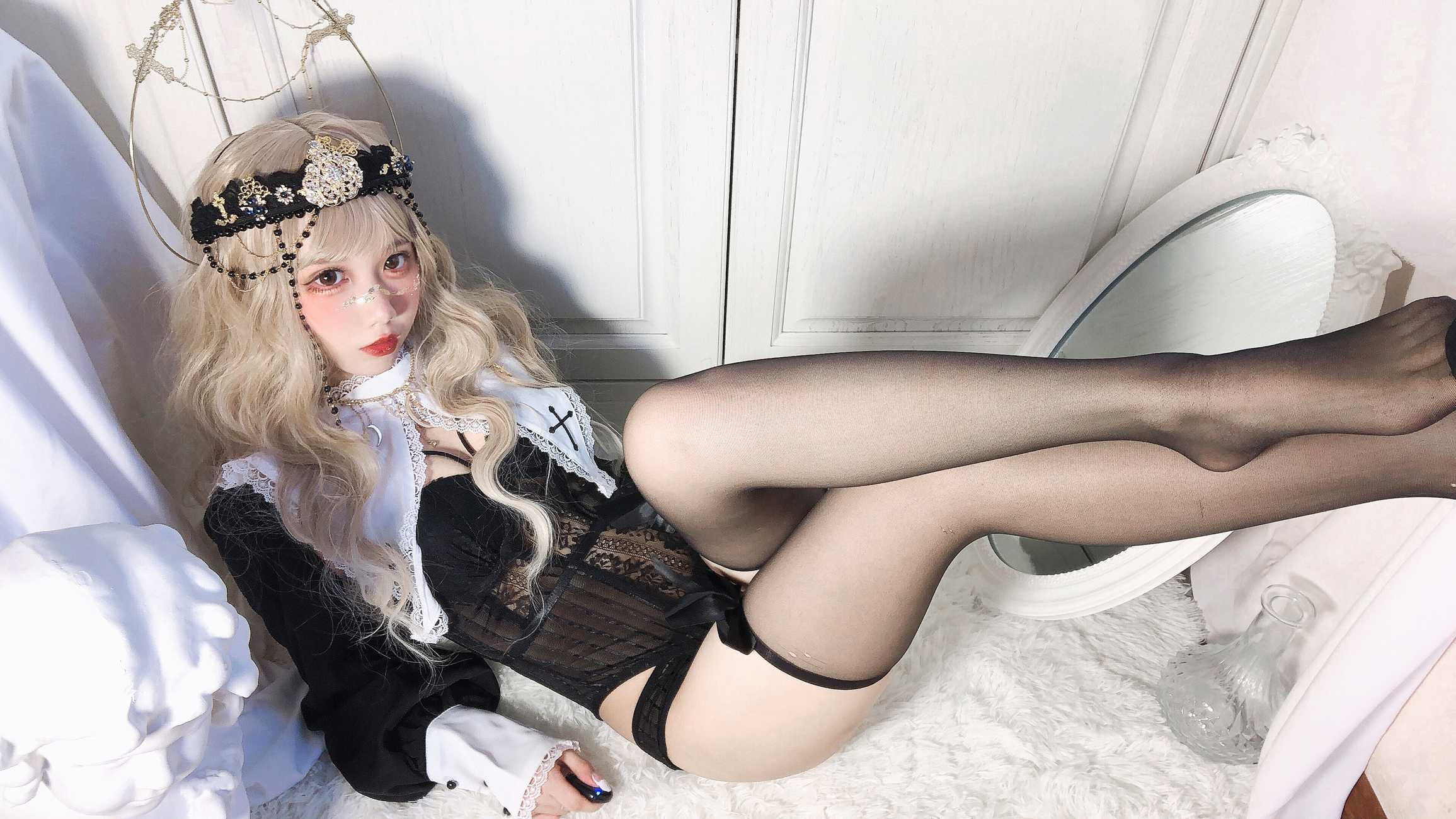 图片[26]-果咩酱w – 叛逆修女[30P] – 速更版-美库