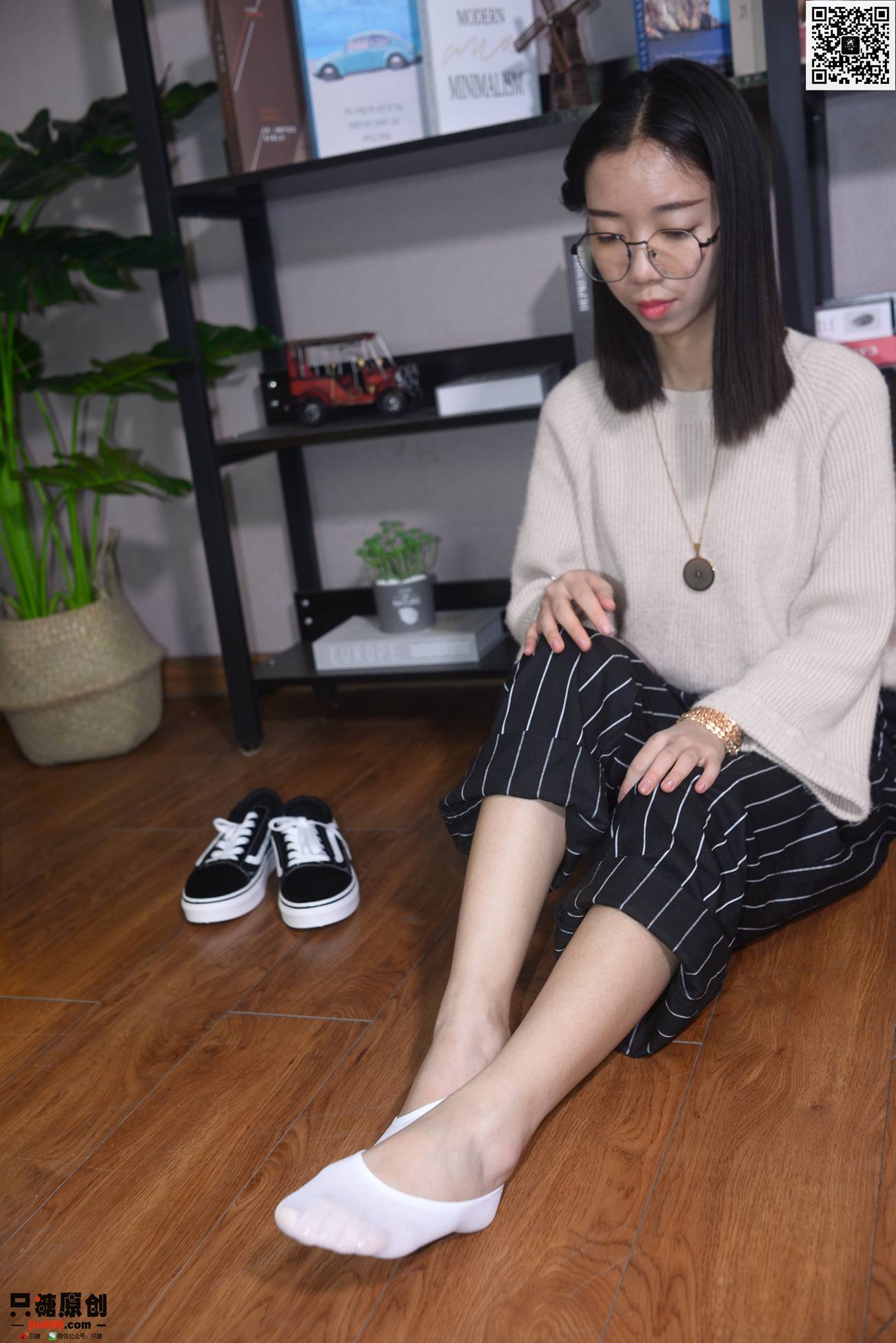 图片[167]-[只糖棉袜]NO.293 弯弯 遥远的温柔[173P] – 速更版-美库