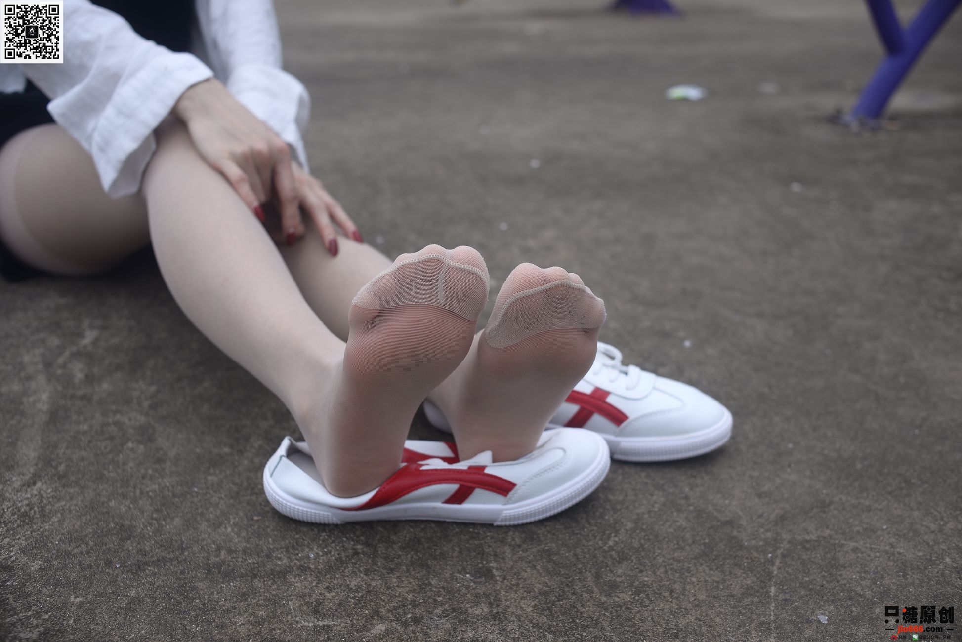 图片[119]-[只糖原创]NO.300 文文 凛冬散尽 星河长明[136P] – 速更版-美库