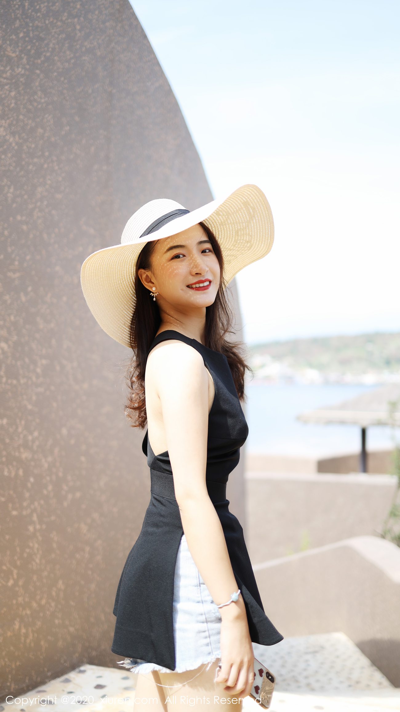 图片[20]-[Xiuren秀人网]XR20200121N01956 2020.01.21 NO.1956 小清新清凉 艺儿拿铁[42+1P] – 速更版-美库