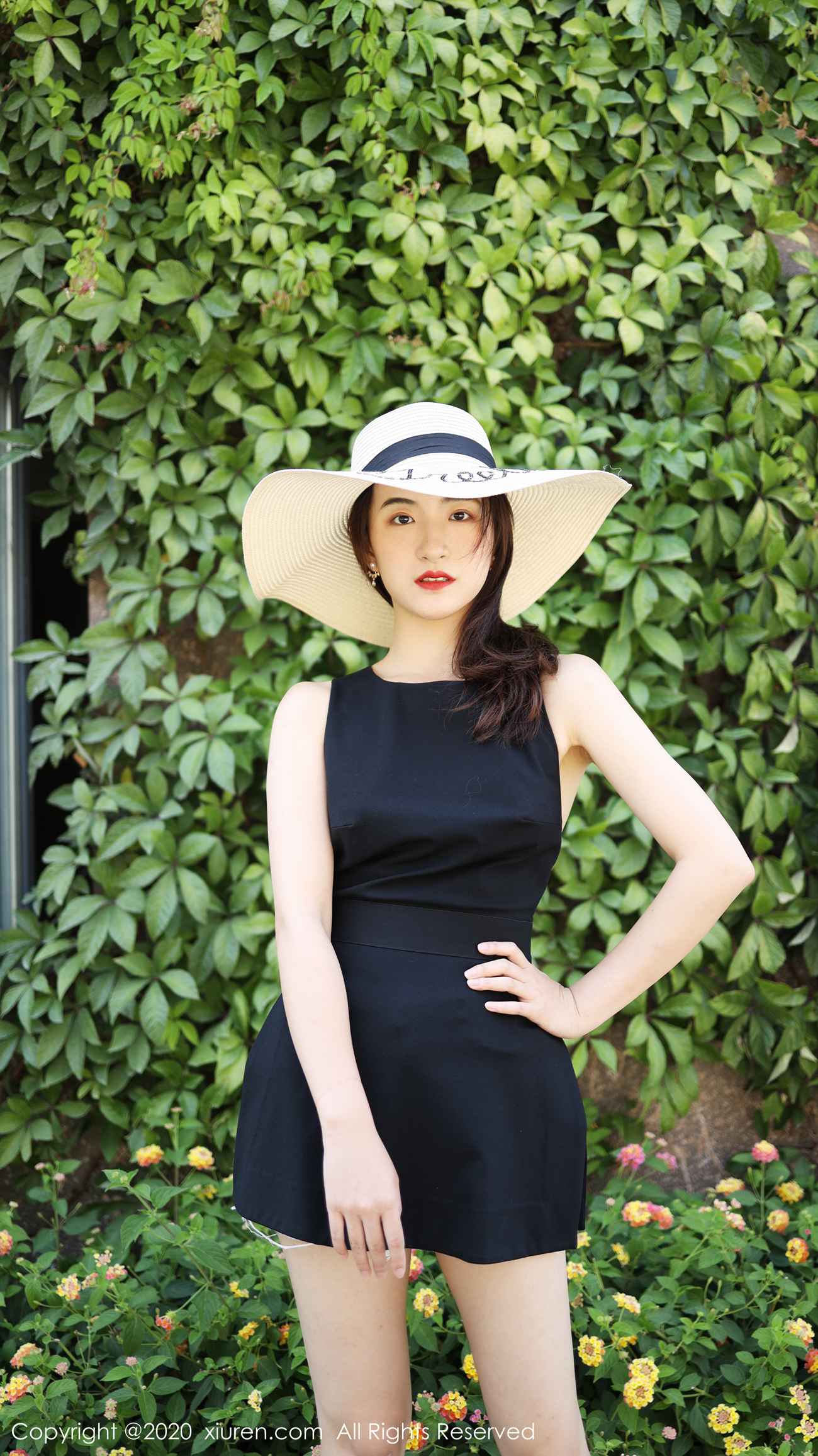 图片[43]-[Xiuren秀人网]XR20200121N01956 2020.01.21 NO.1956 小清新清凉 艺儿拿铁[42+1P] – 速更版-美库